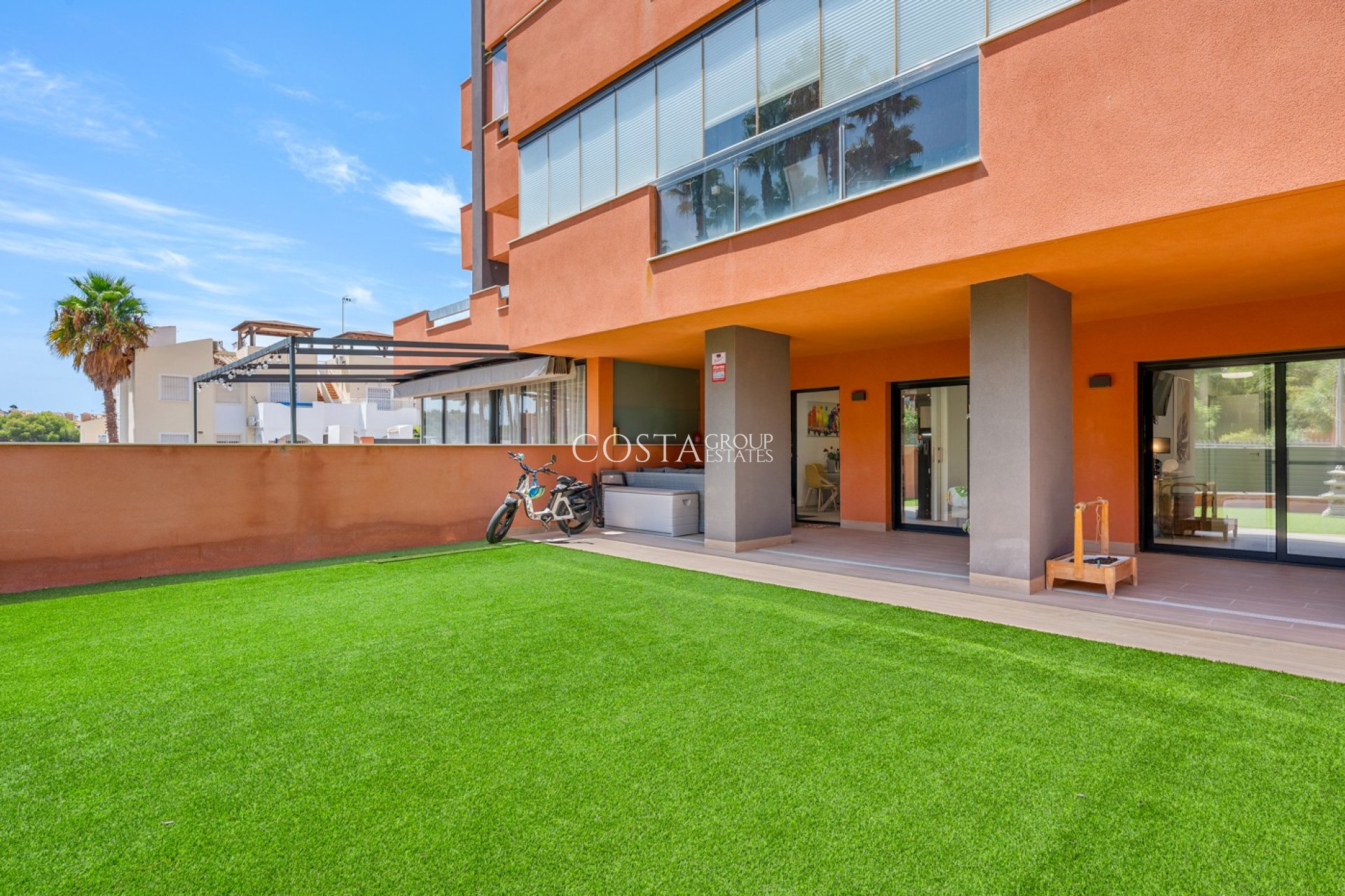 Herverkoop - Apartments -
Villamartín - Lomas del Golf