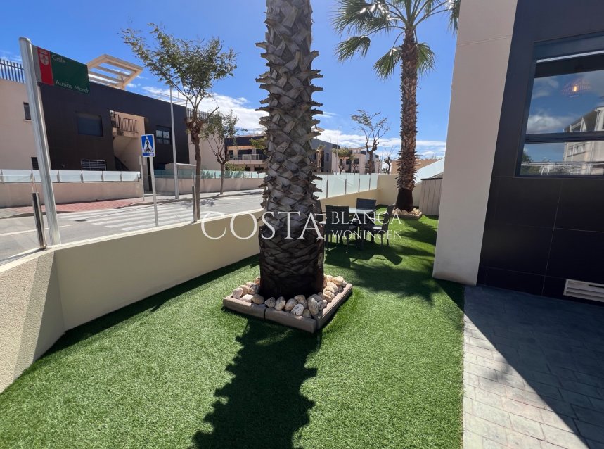 Herverkoop - Appartement -
Pilar de la Horadada - Mil Palmeras
