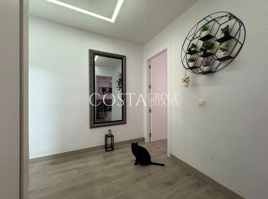 Herverkoop - Appartement -
Torrevieja - Centro