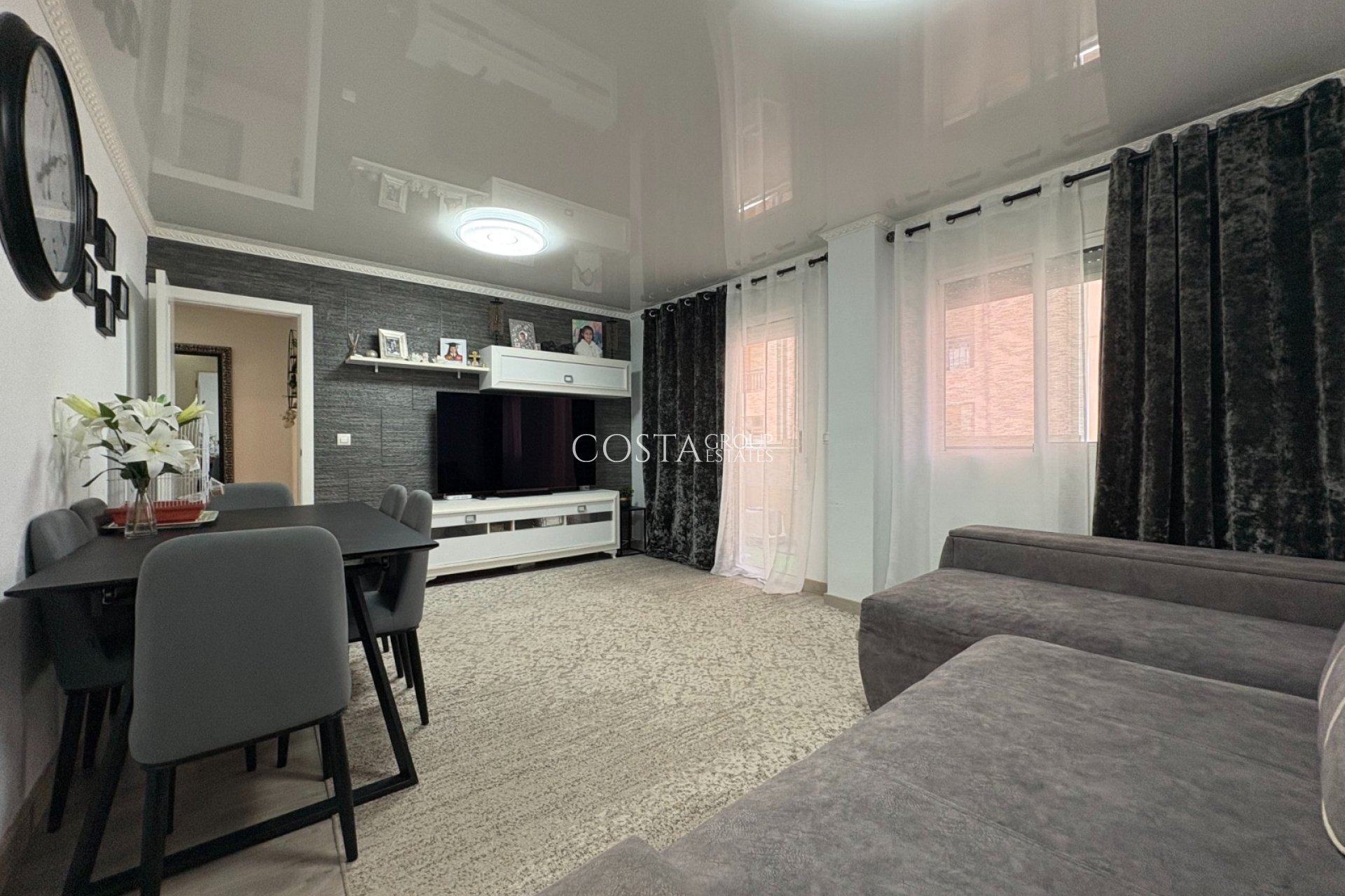 Herverkoop - Appartement -
Torrevieja - Centro