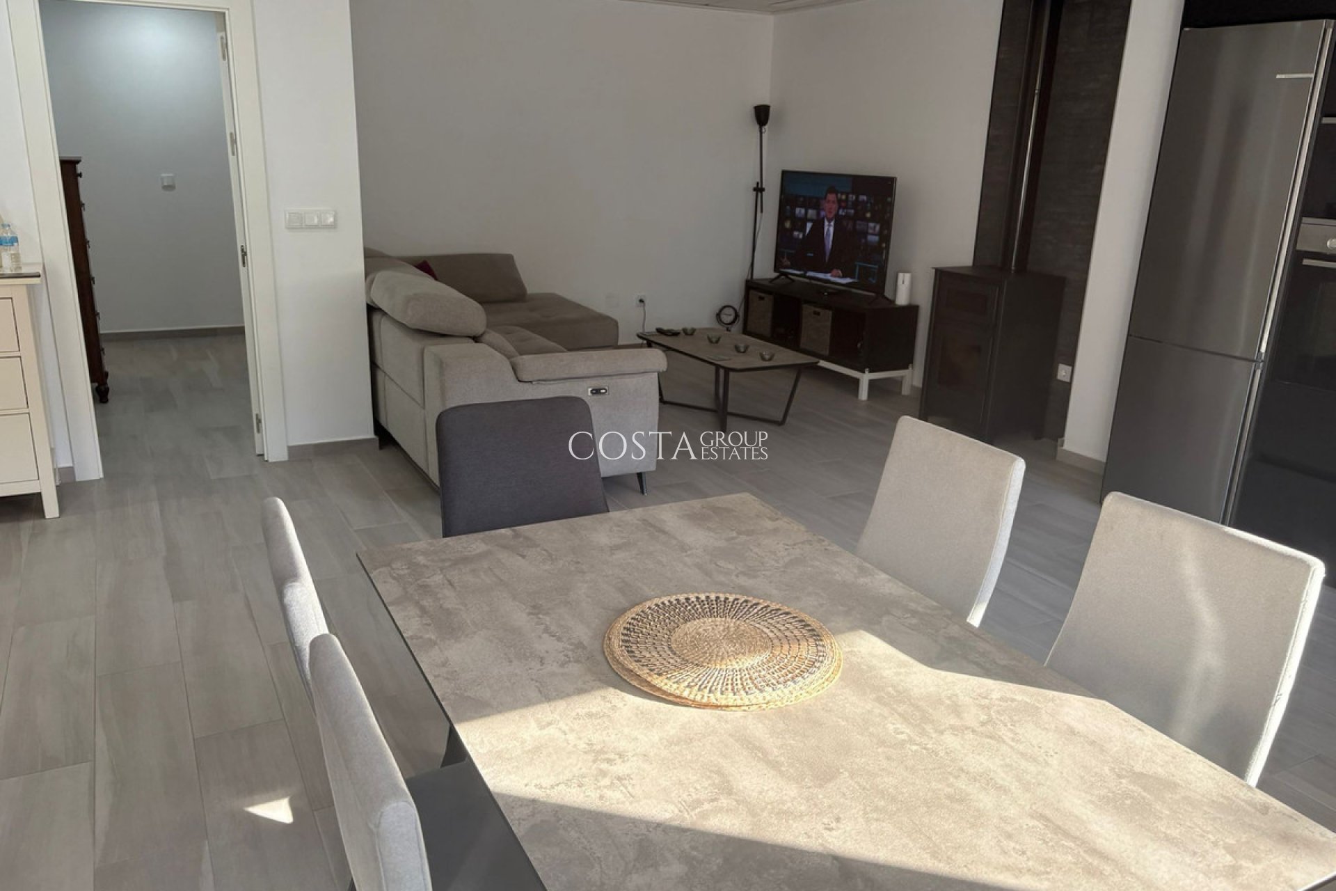 Herverkoop - Huis -
Algorfa