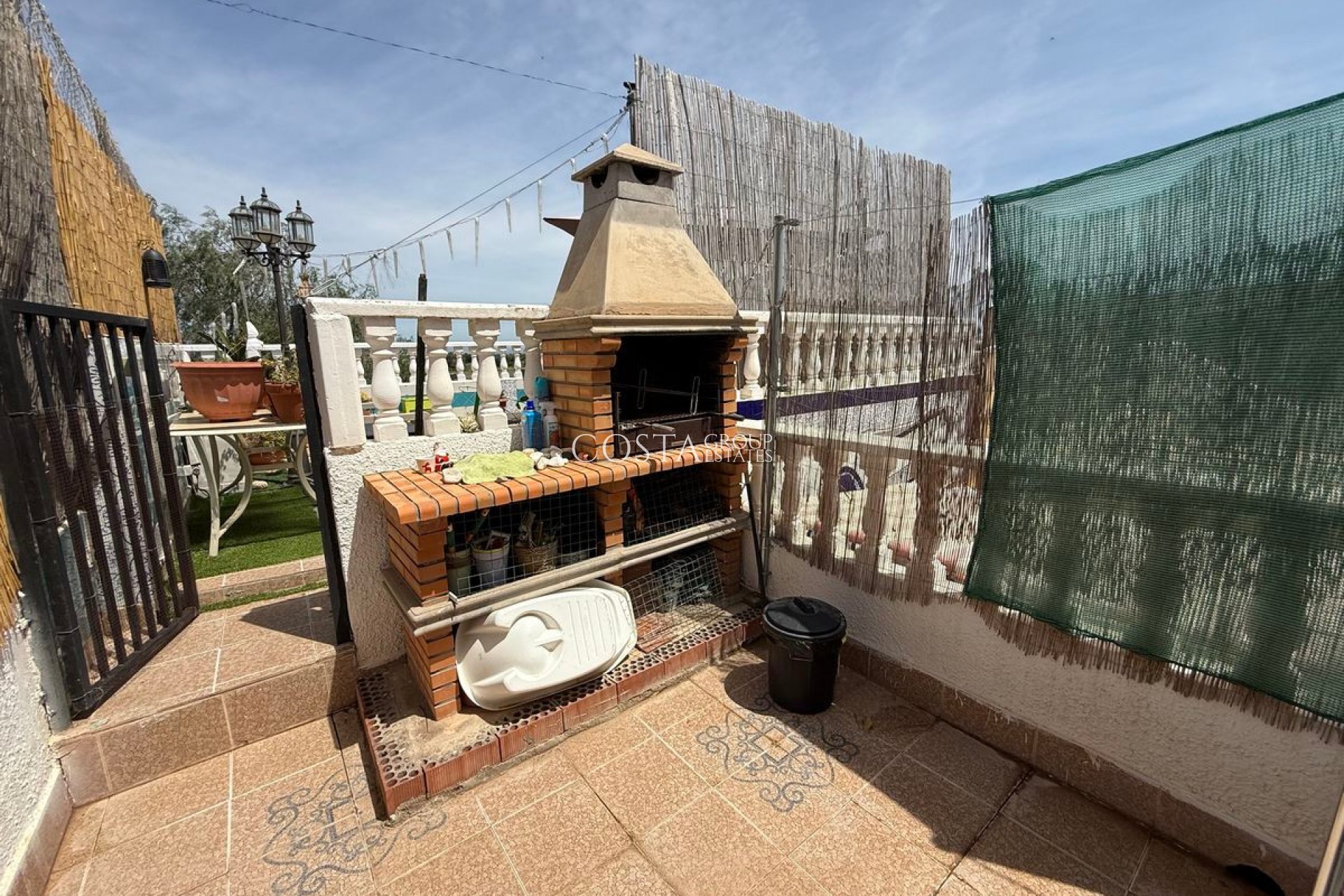 Herverkoop - Huis -
Benijofar