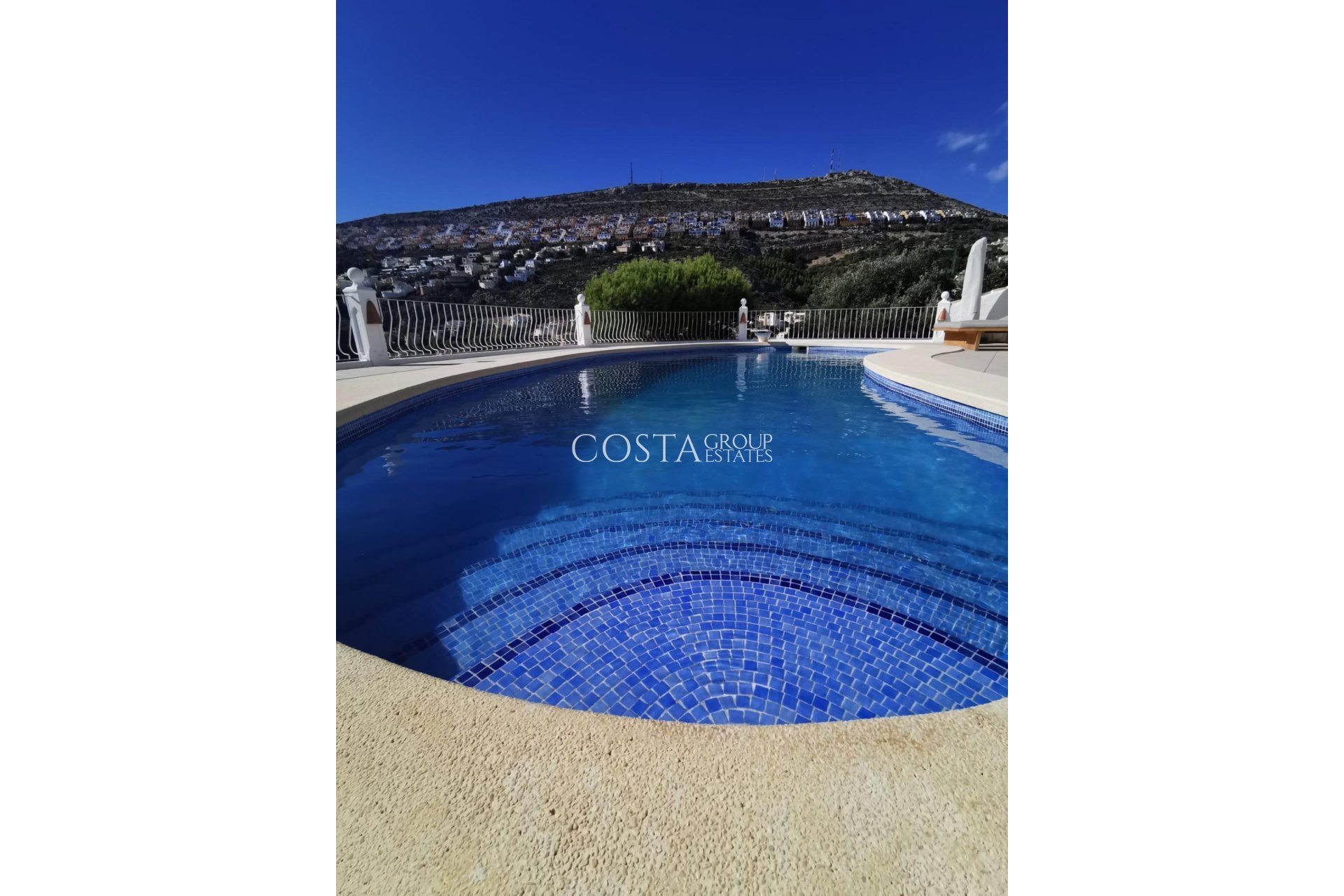 Herverkoop - Huis -
Benitachell - Benitachell Centro