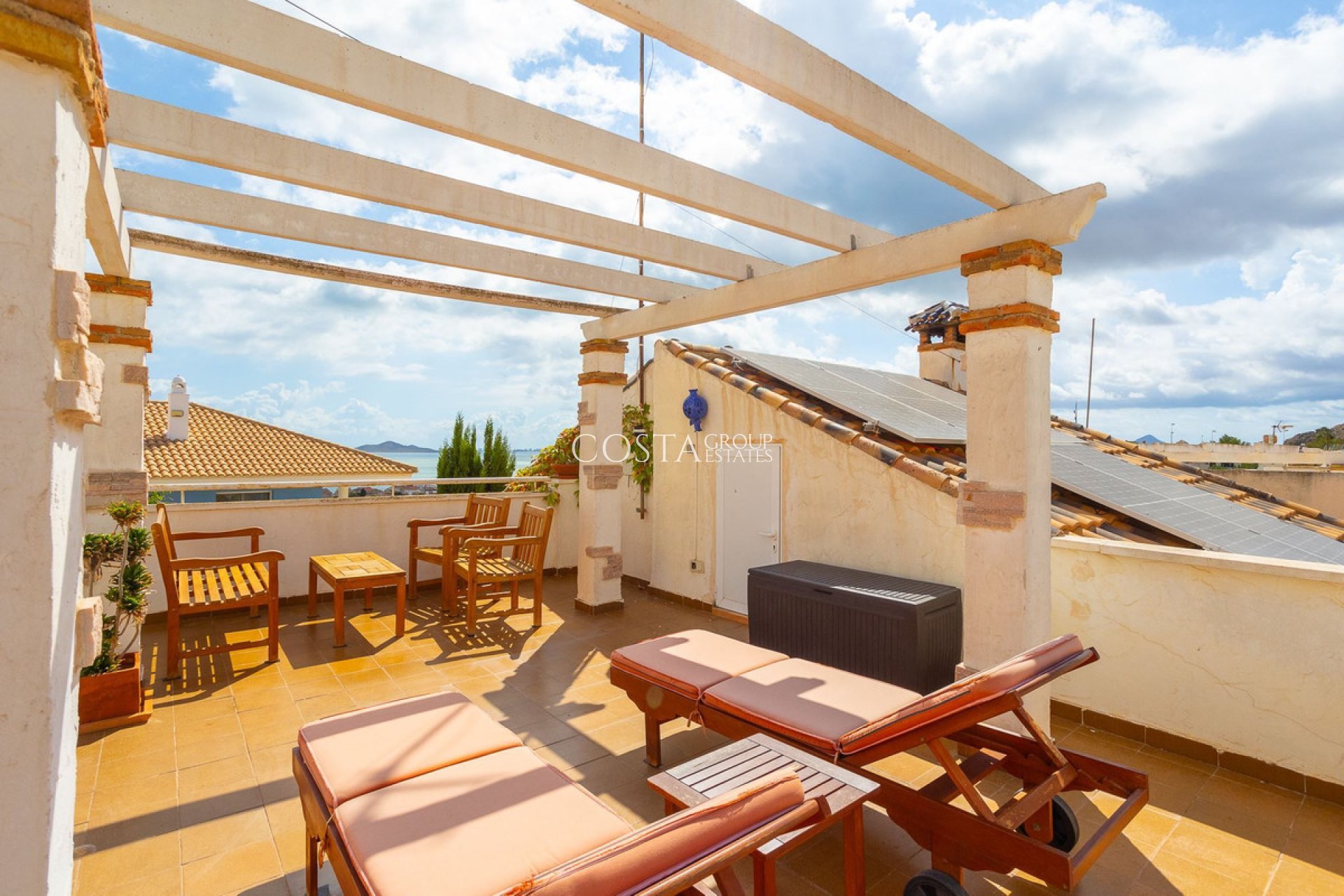 Herverkoop - Huis -
Cartagena - El Carmoli