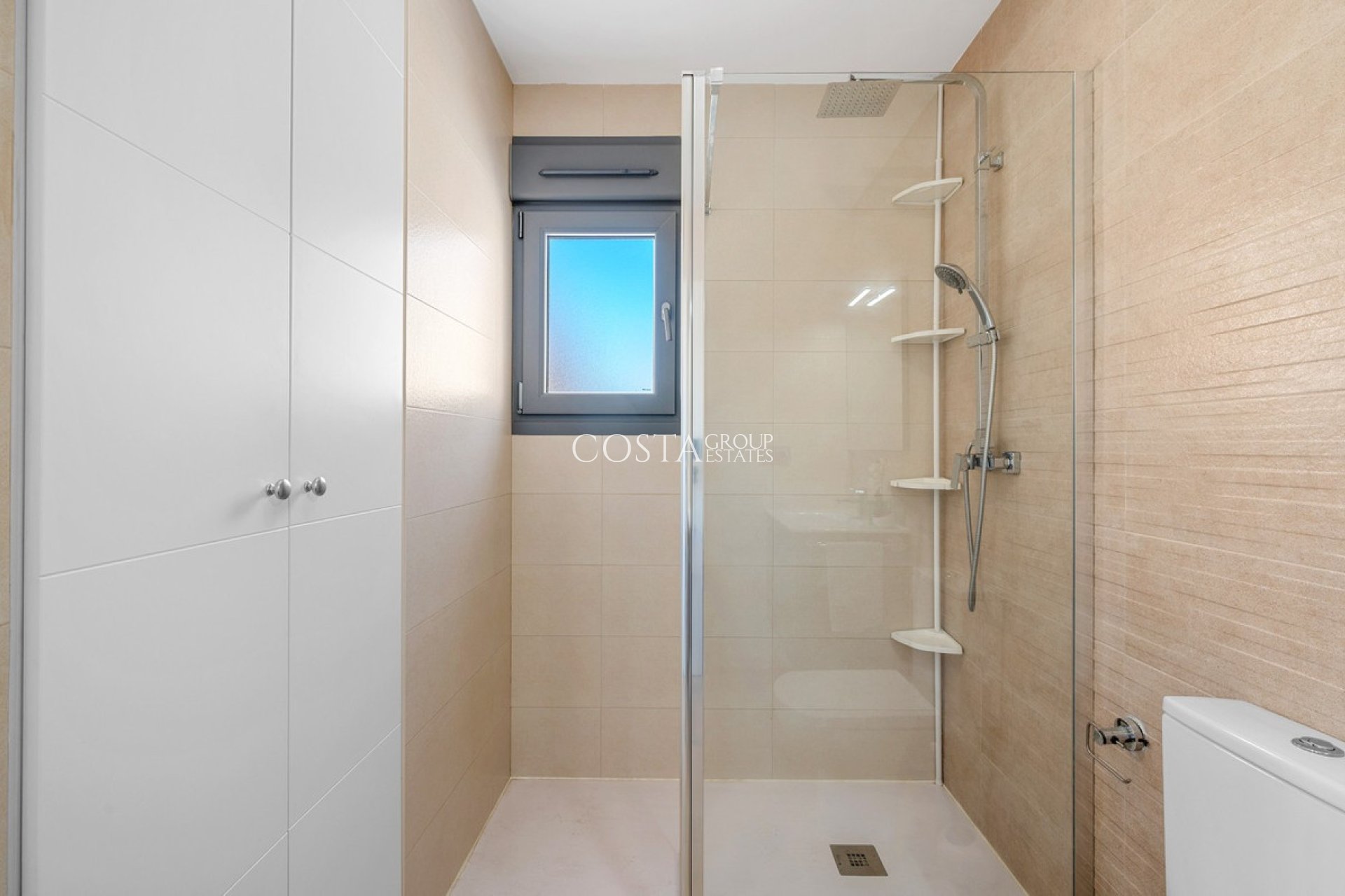 Herverkoop - Huis -
Formentera del Segura