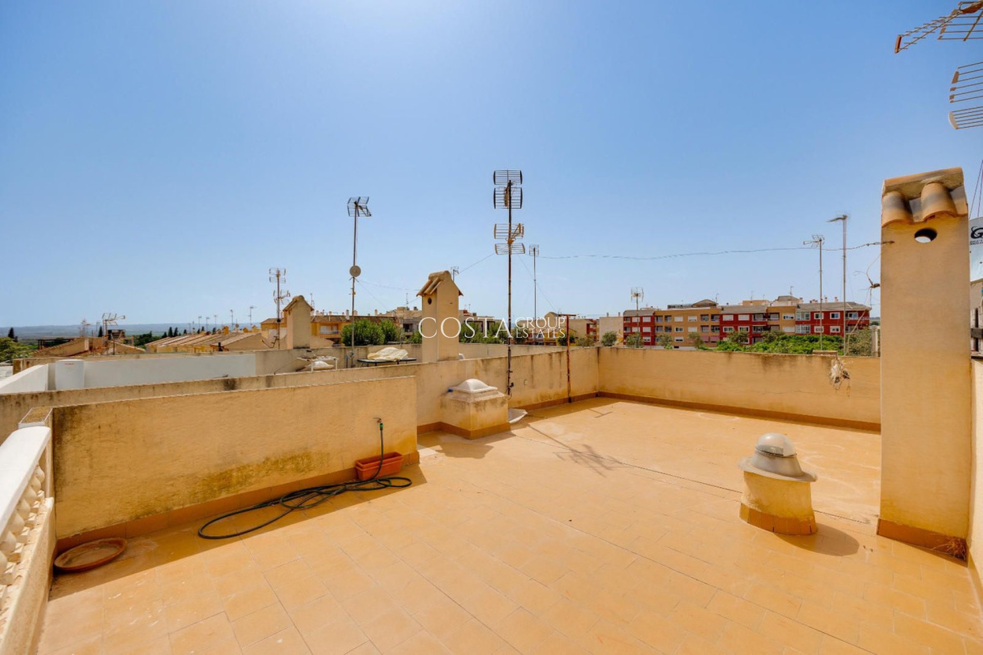 Herverkoop - Huis -
Los Montesinos - Los Montesinos Centro