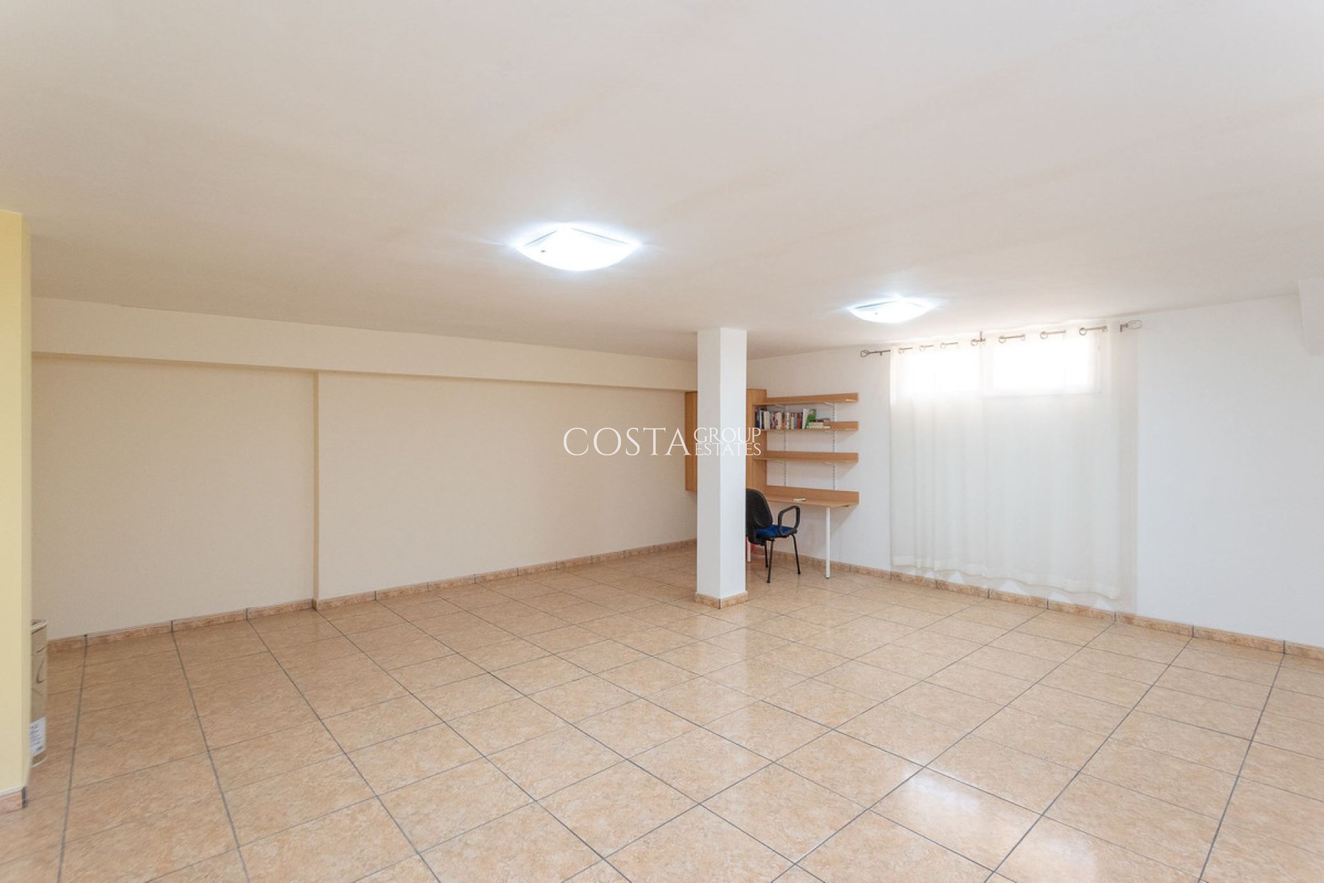 Herverkoop - Huis -
Murcia - La Puebla