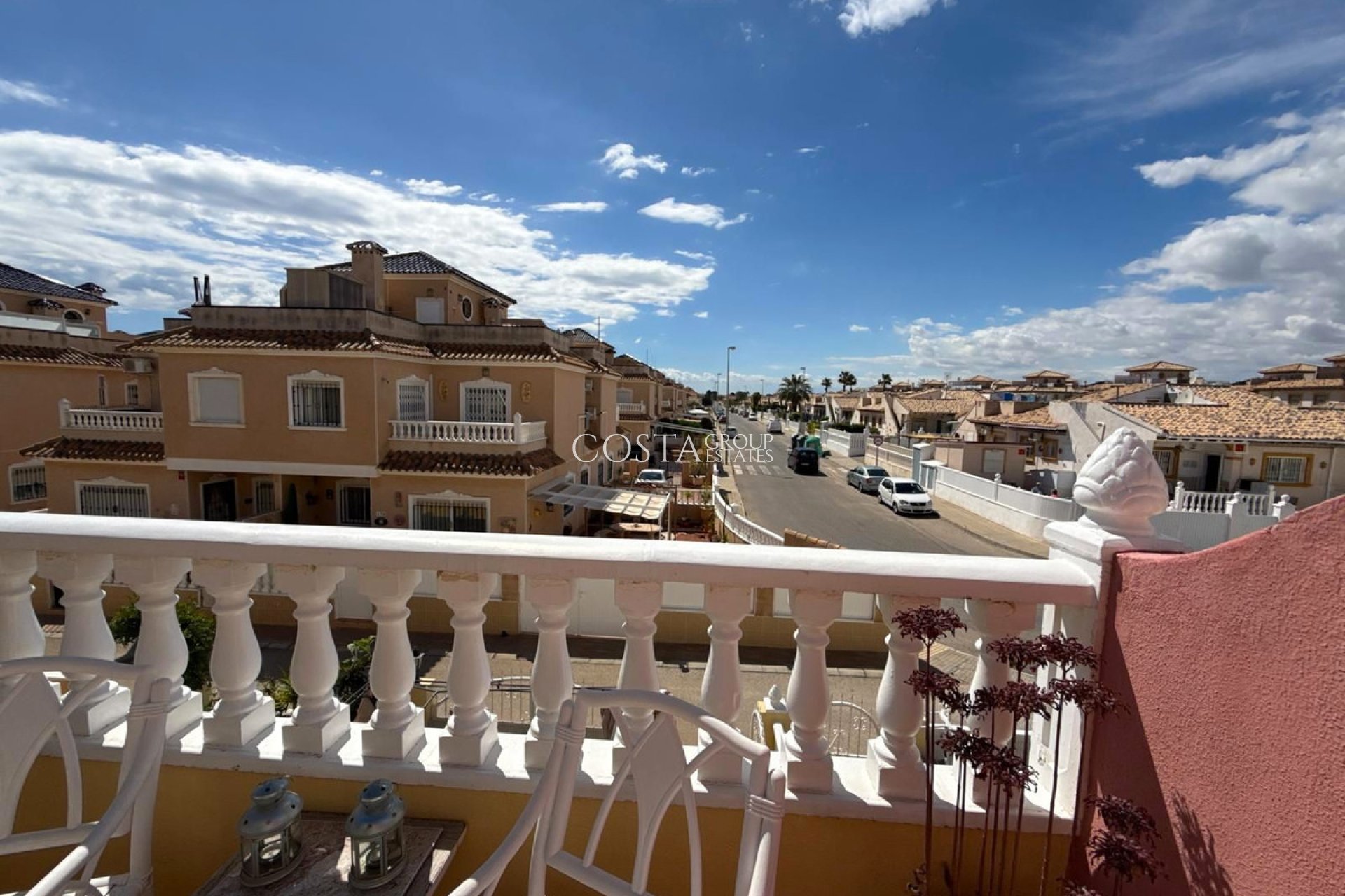 Herverkoop - Huis -
Orihuela - Cabo Roig