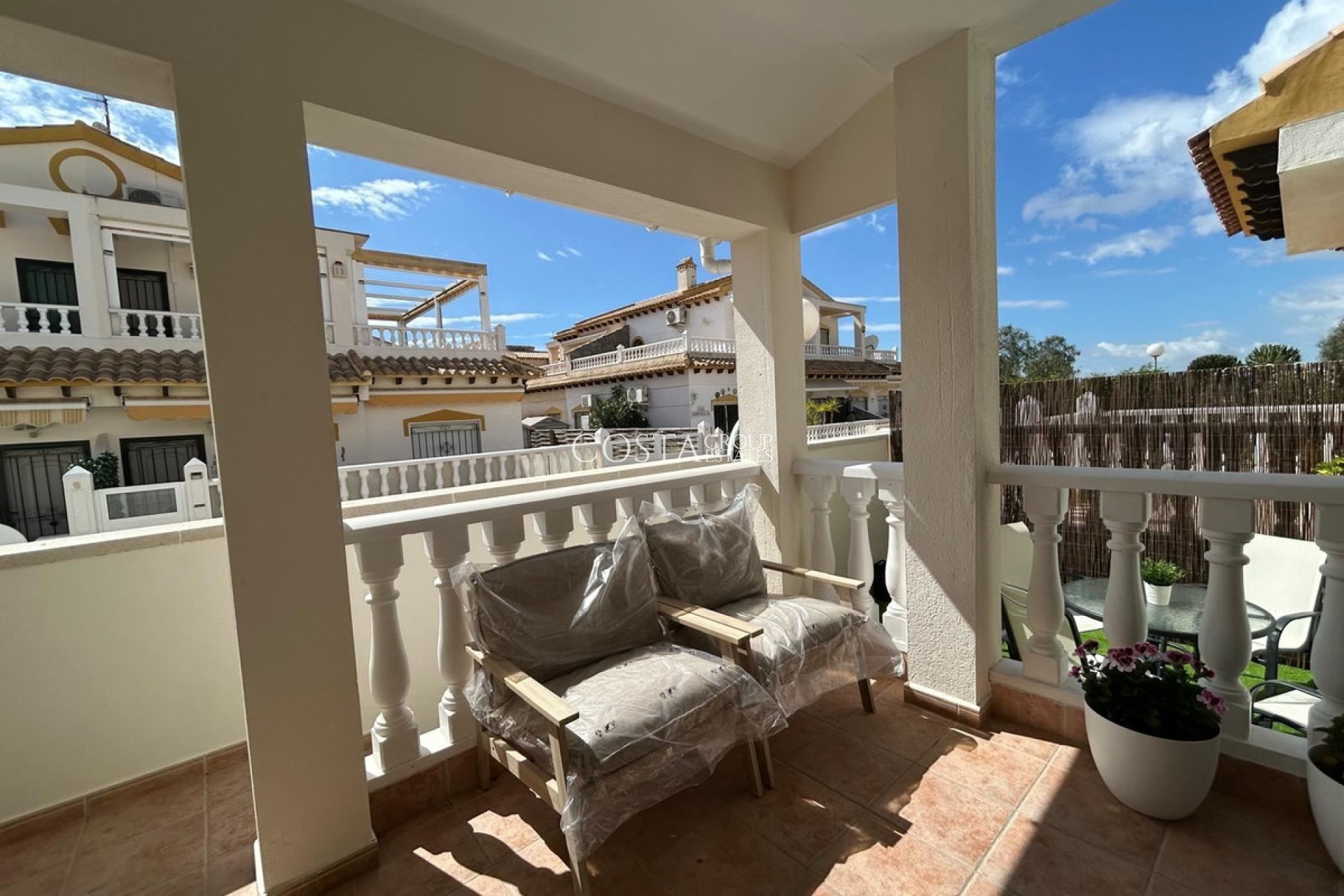 Herverkoop - Huis -
Orihuela Costa - La Florida