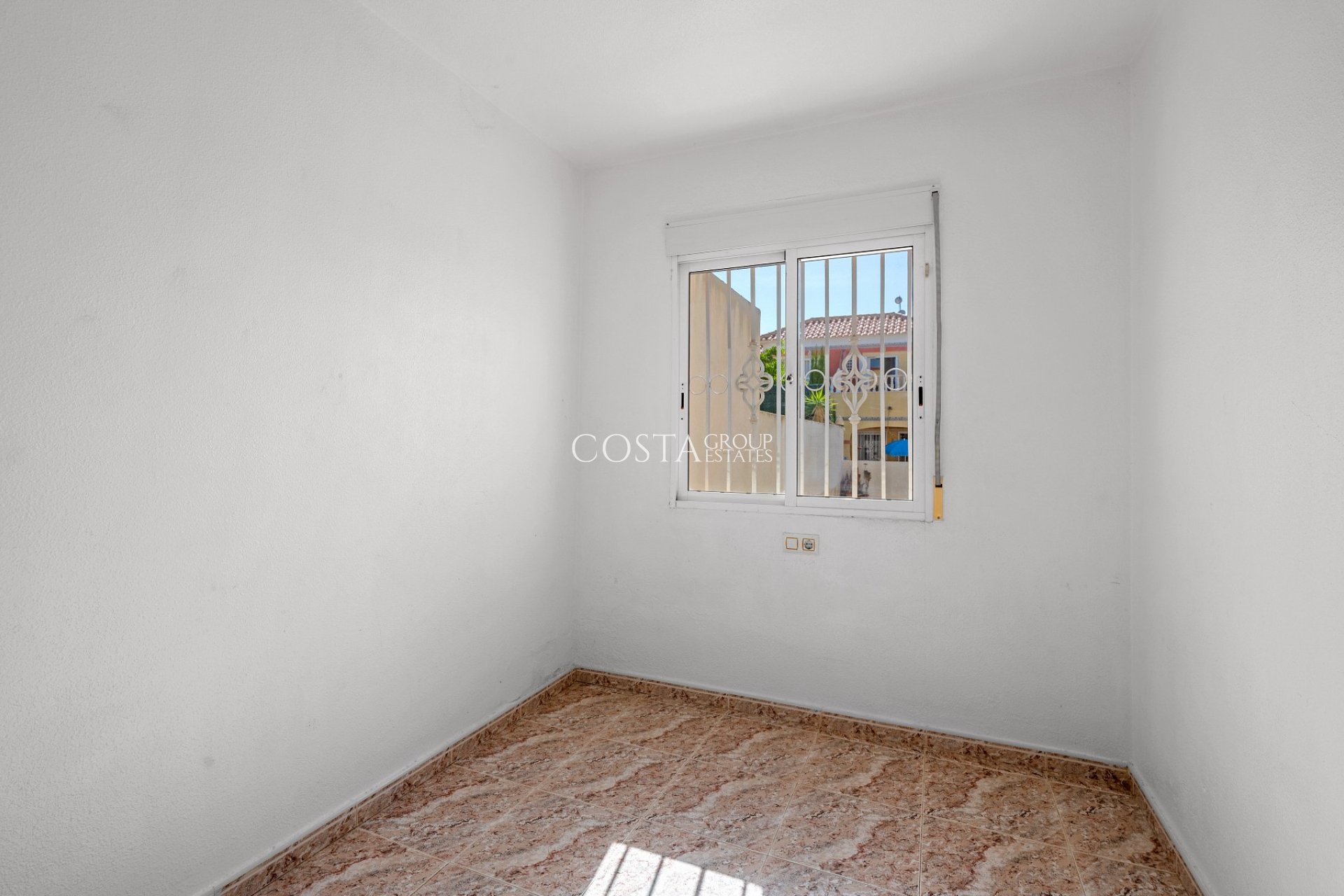 Herverkoop - Huis -
Orihuela Costa - Las Filipinas
