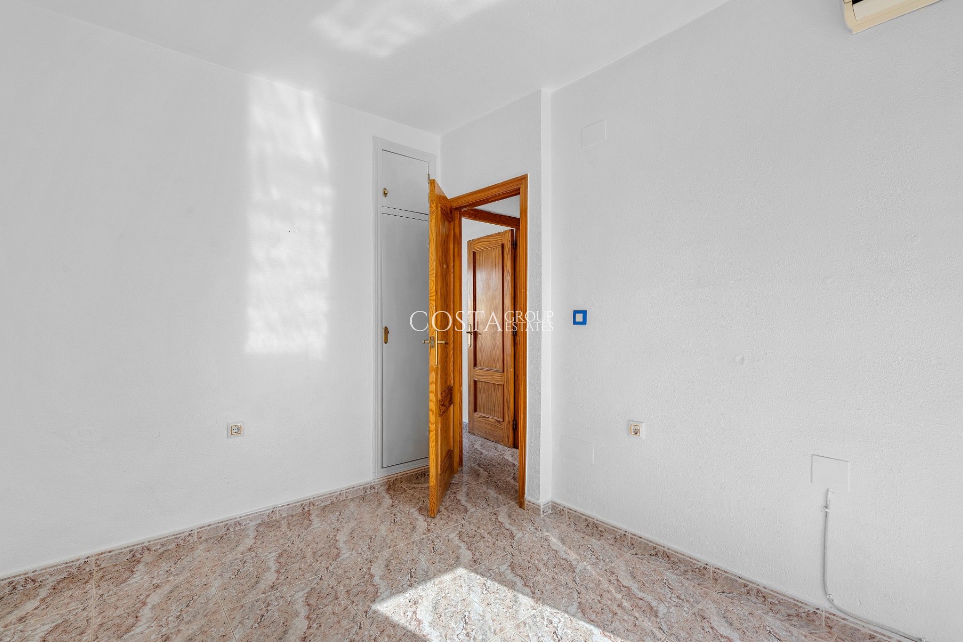 Herverkoop - Huis -
Orihuela Costa - Las Filipinas