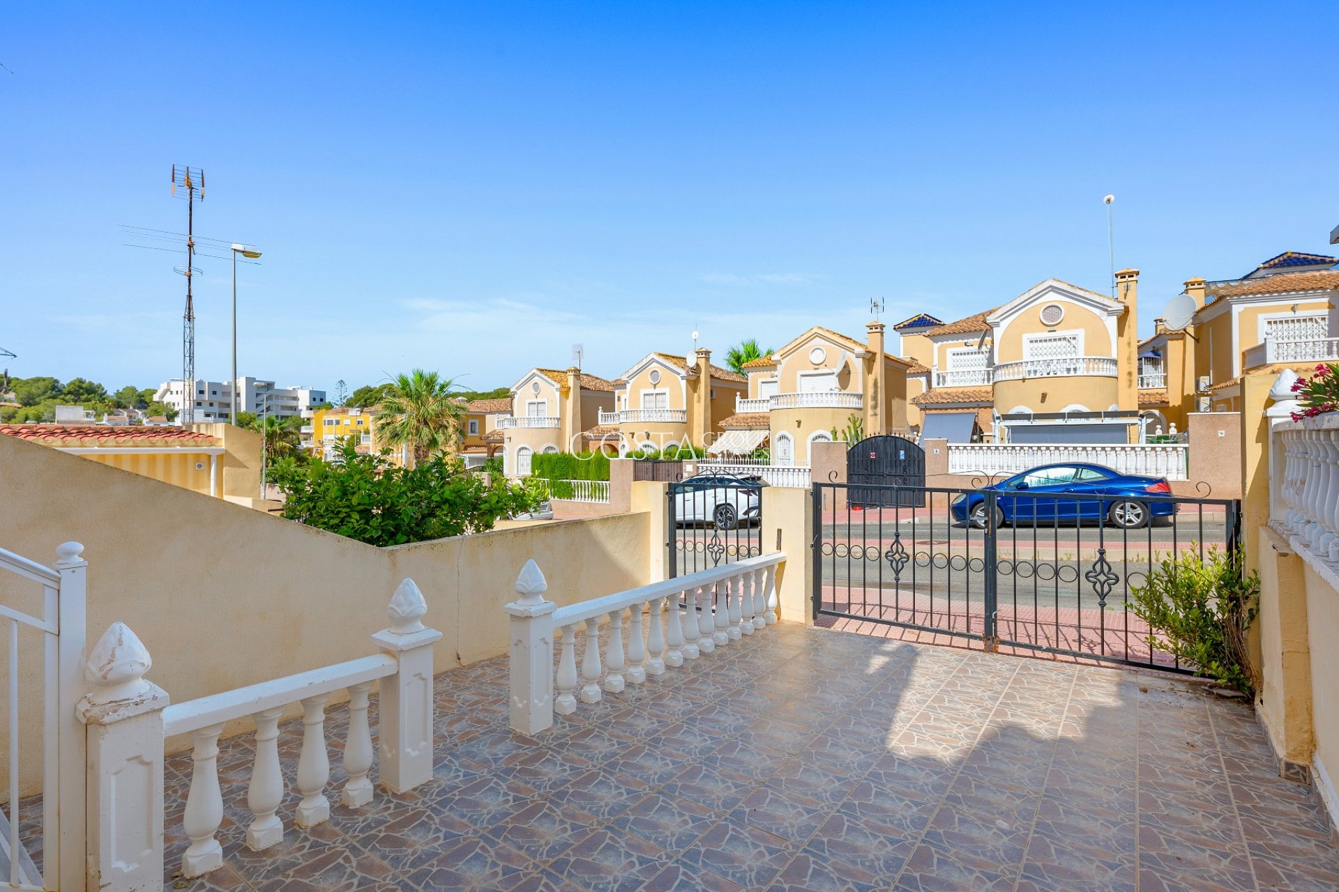 Herverkoop - Huis -
Orihuela Costa - Las Filipinas