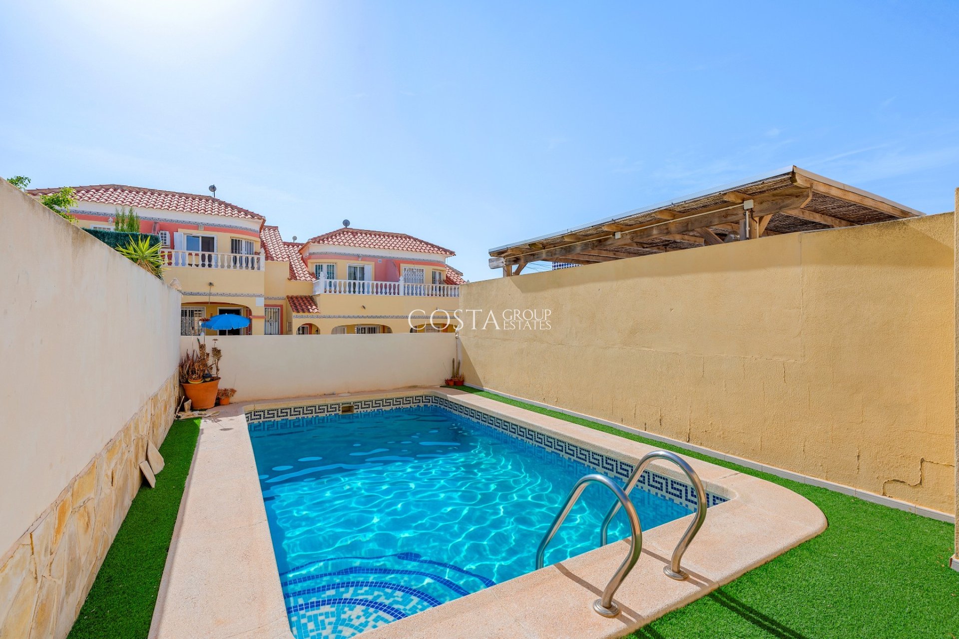 Herverkoop - Huis -
Orihuela Costa - Las Filipinas