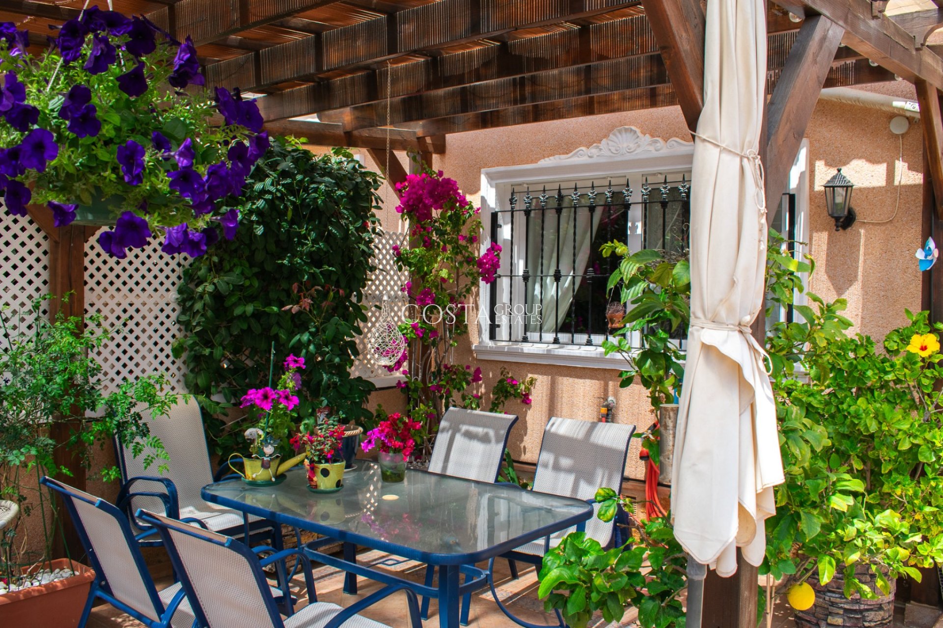 Herverkoop - Huis -
Orihuela Costa - Los Dolses