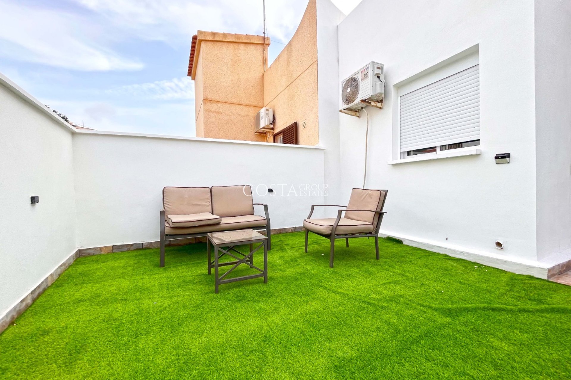 Herverkoop - Huis -
Orihuela Costa - Playa Flamenca