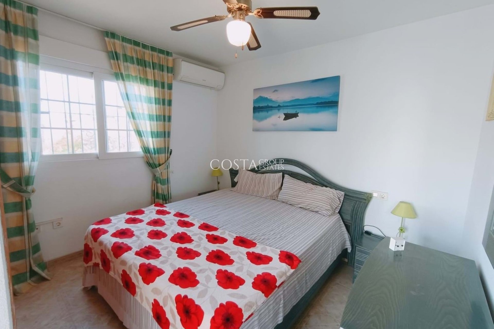 Herverkoop - Huis -
Orihuela Costa - Playa Flamenca