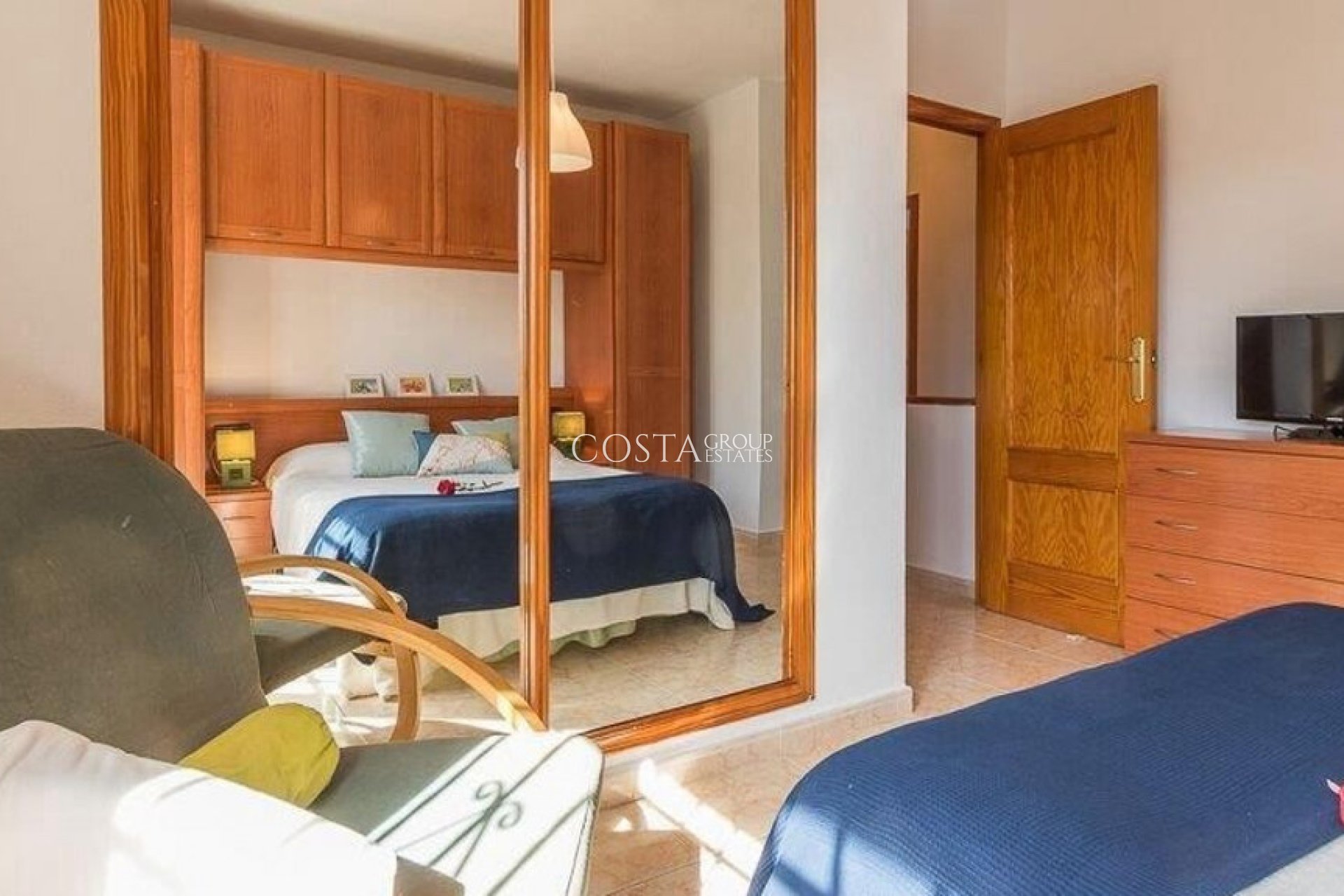 Herverkoop - Huis -
Orihuela Costa - Playa Flamenca