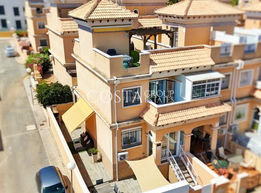 Herverkoop - Huis -
Orihuela Costa - Villamartín