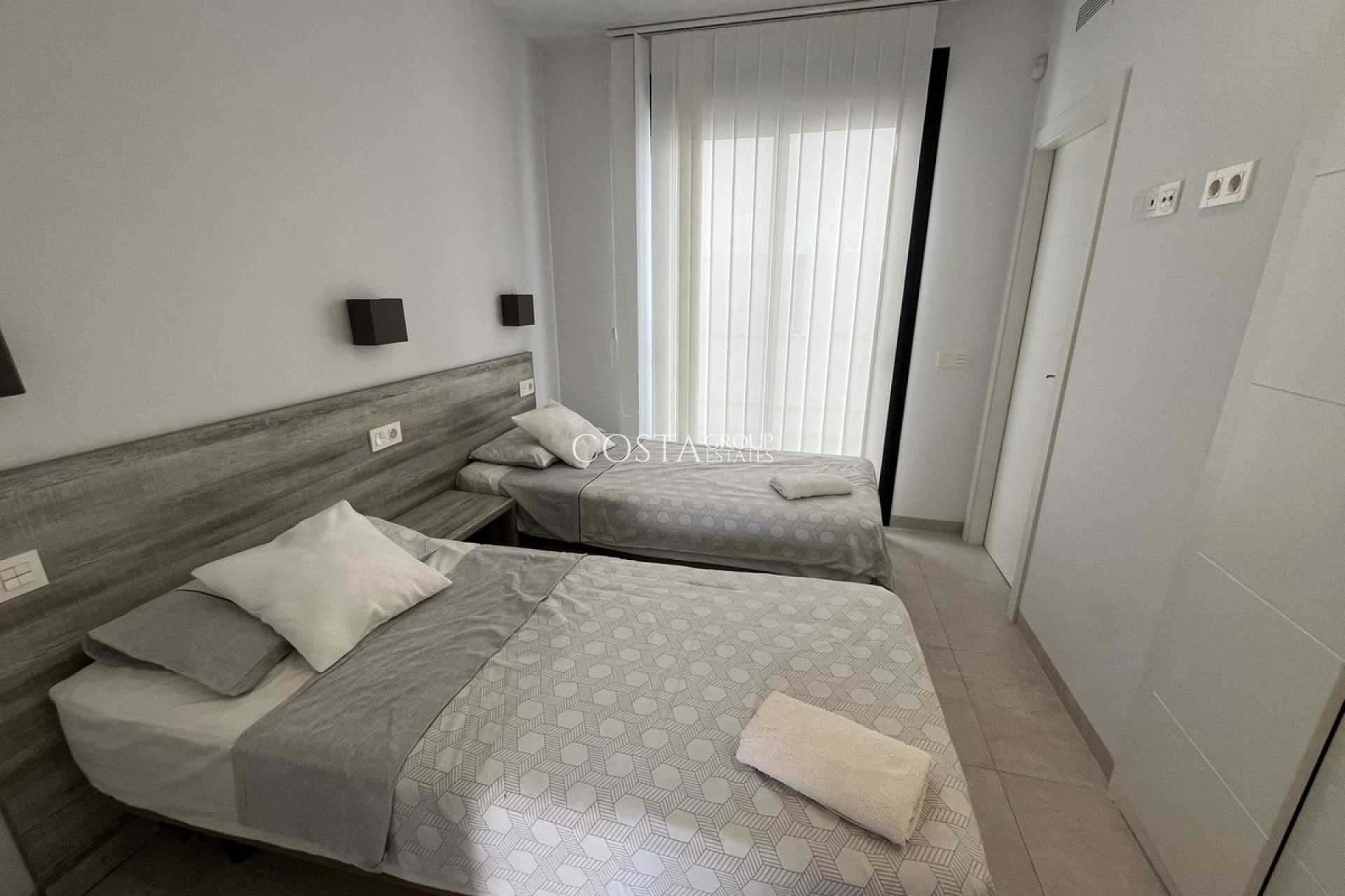 Herverkoop - Huis -
Orihuela Costa - Villamartin