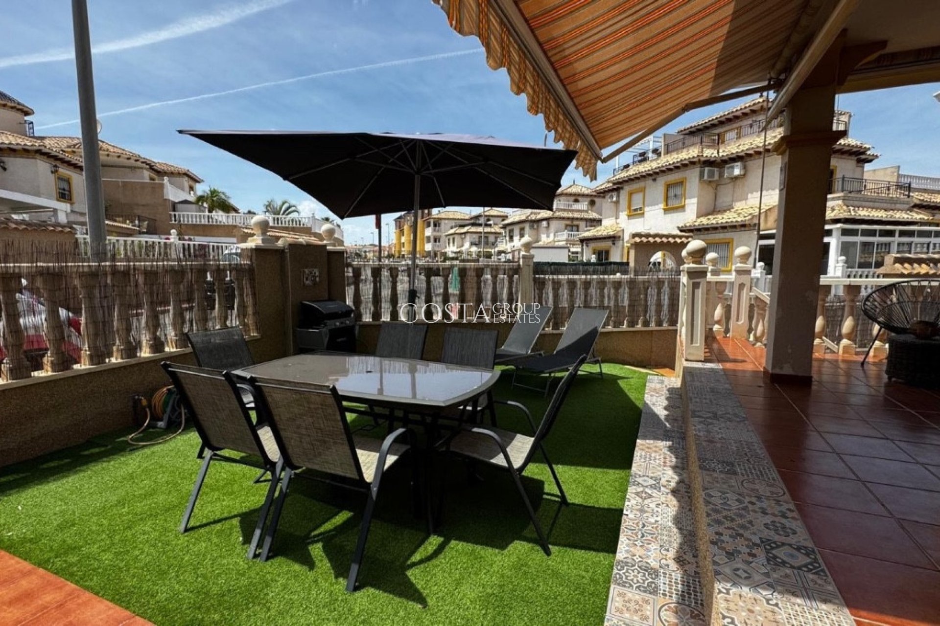 Herverkoop - Huis -
Orihuela Costa - Villamartin