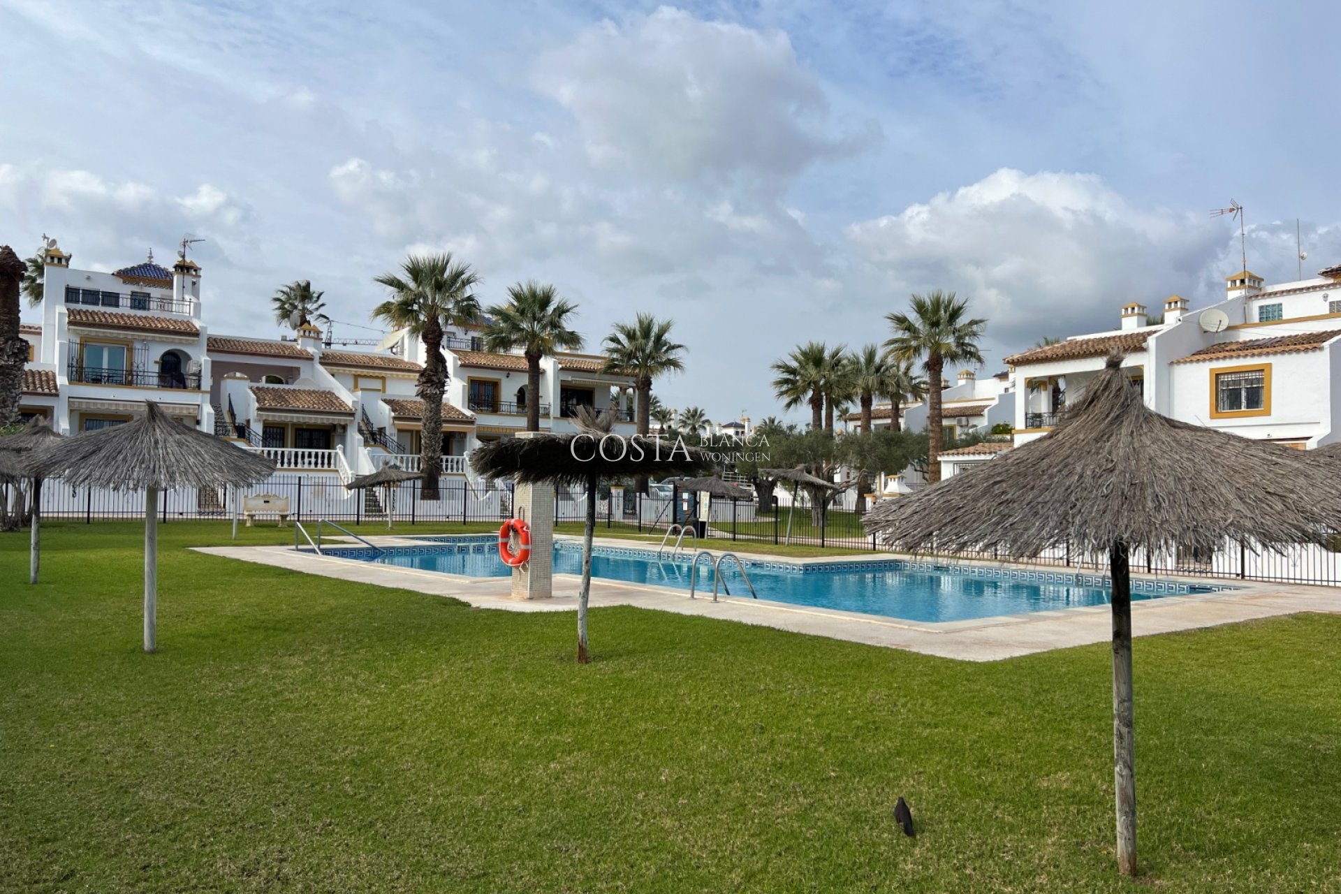 Herverkoop - Huis -
Orihuela Costa - Villamartín