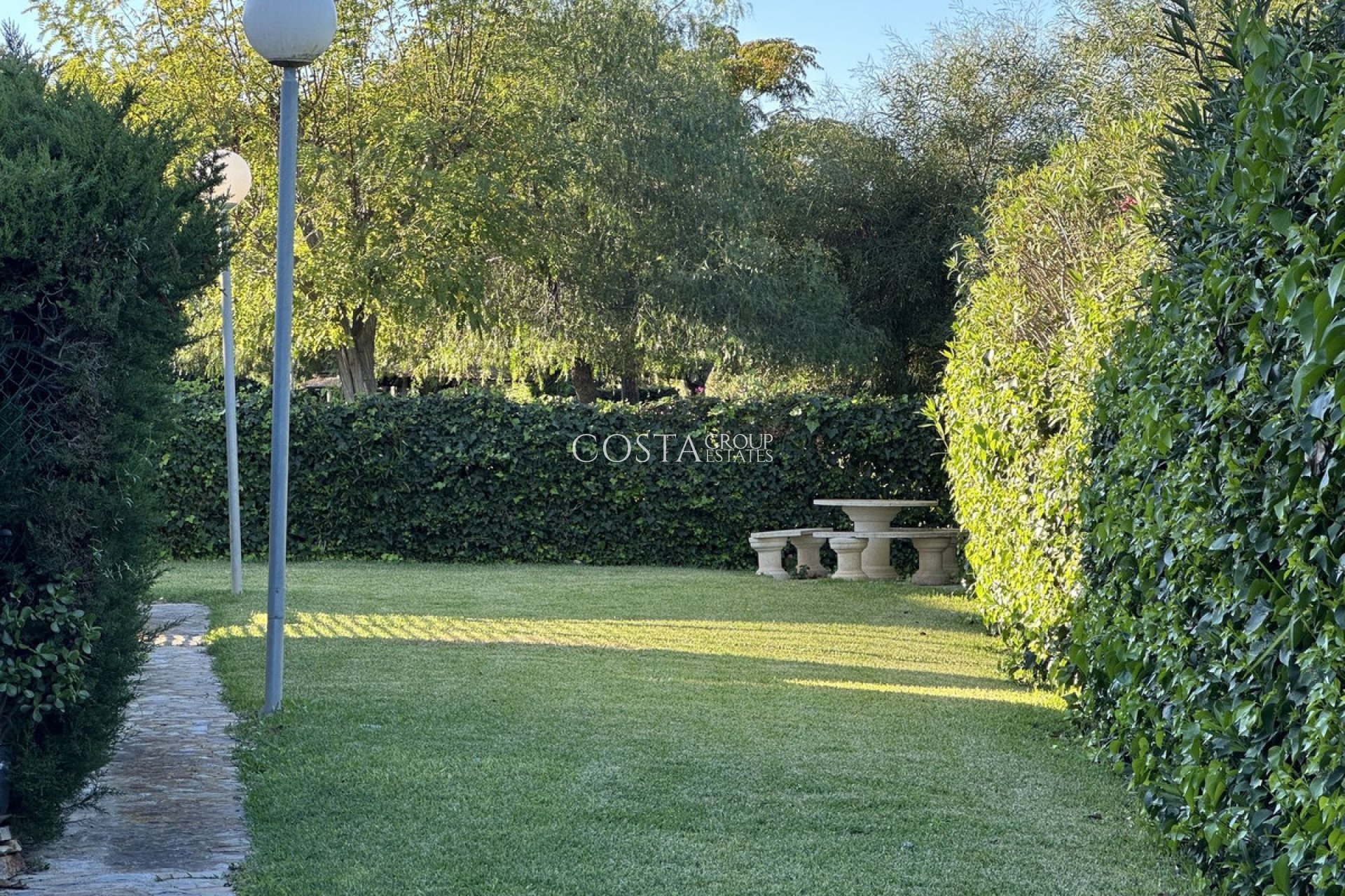 Herverkoop - Huis -
Orihuela Costa