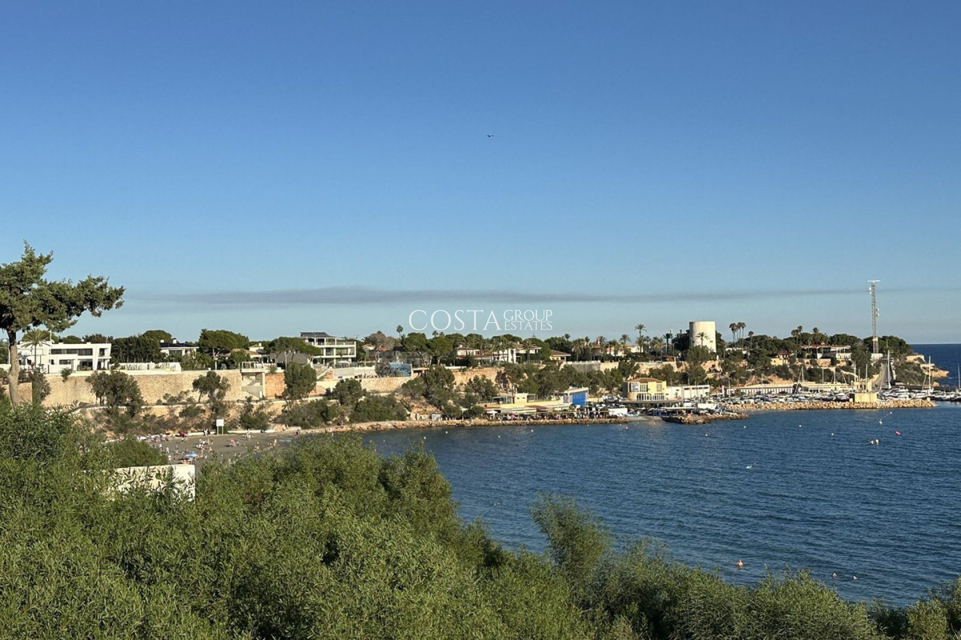 Herverkoop - Huis -
Orihuela Costa