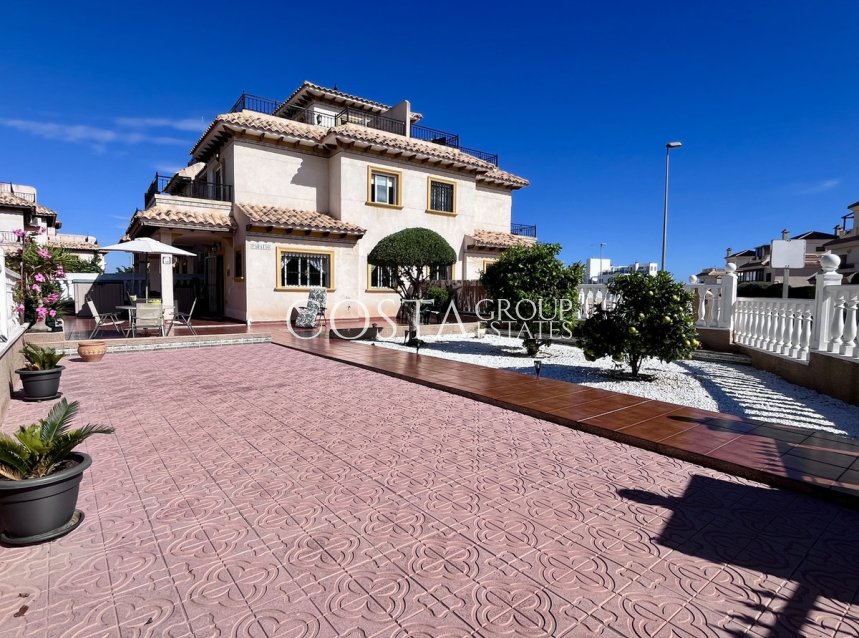 Herverkoop - Huis -
Orihuela - La Zenia