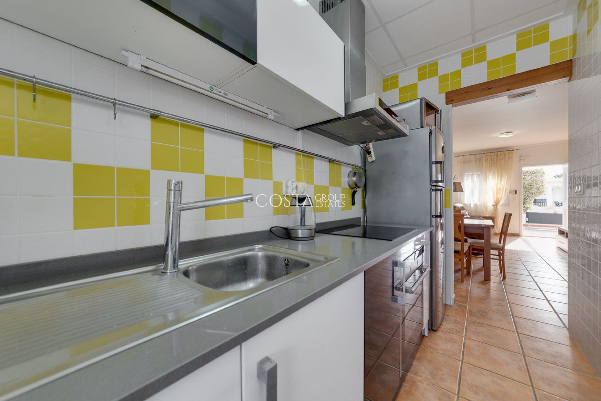 Herverkoop - Huis -
Orihuela - Mil Palmeras