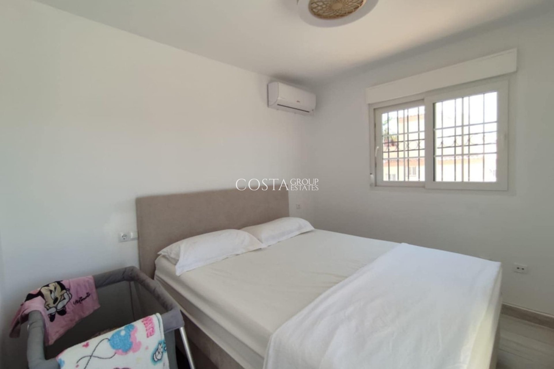 Herverkoop - Huis -
Orihuela - Playa Flamenca