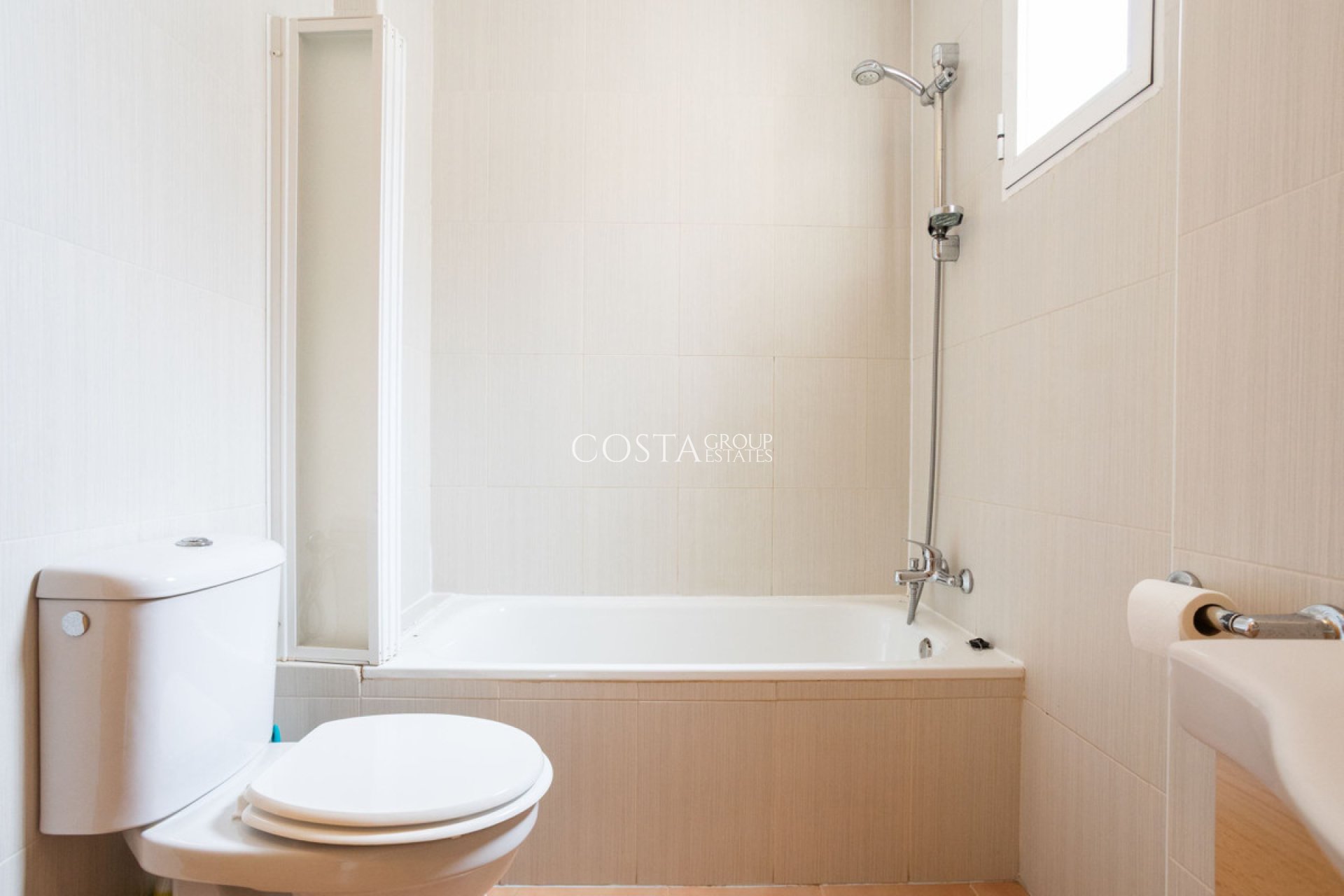 Herverkoop - Huis -
Orihuela - Villamartin