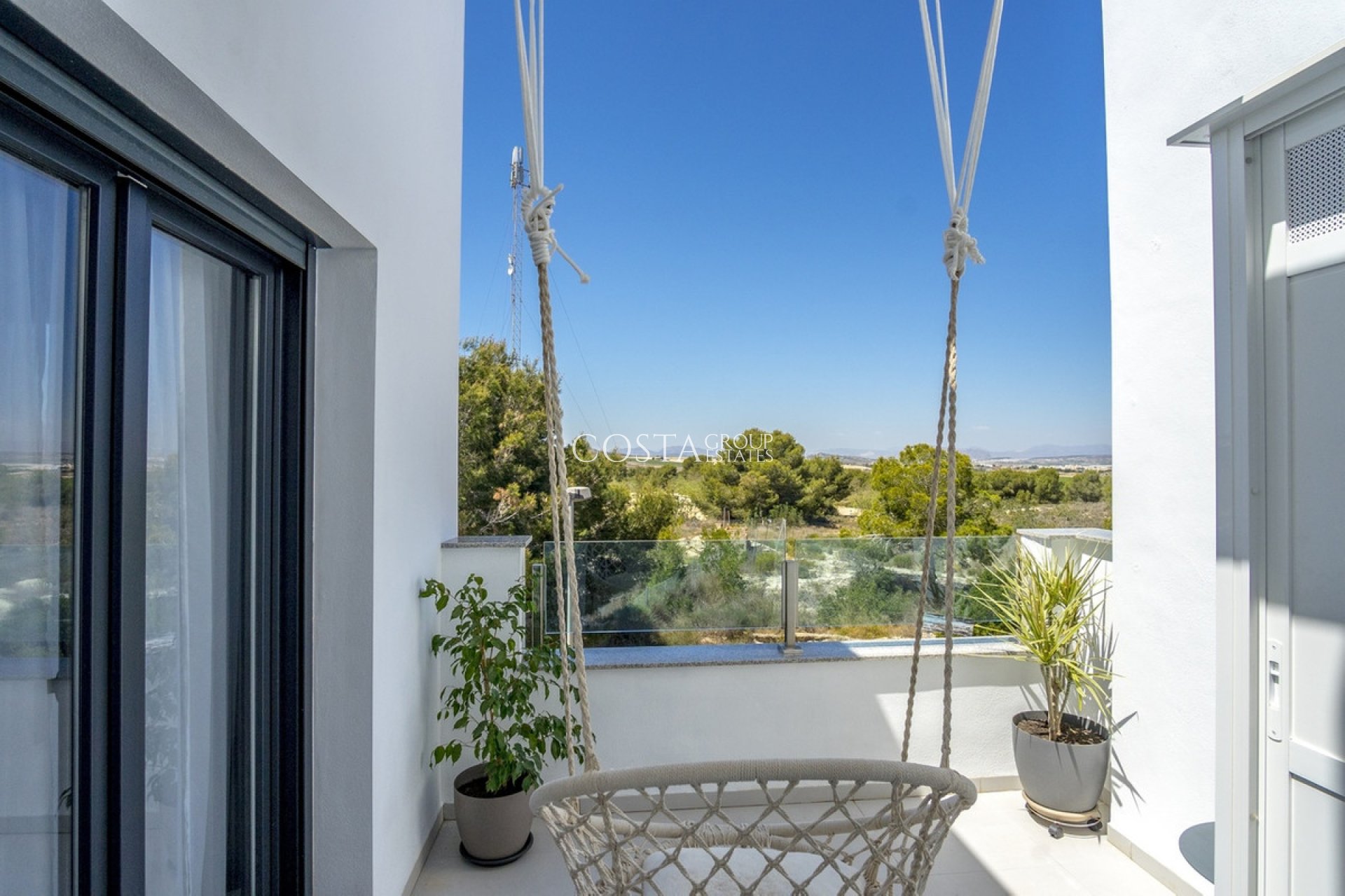 Herverkoop - Huis -
Orihuela - Villamartin