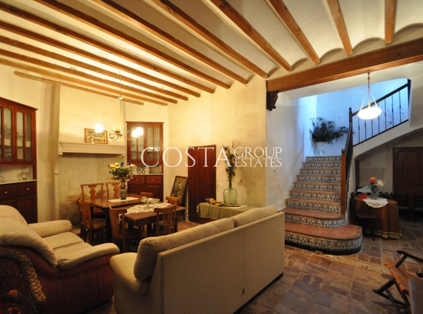 Herverkoop - Huis -
Pinoso - Pinoso Centro