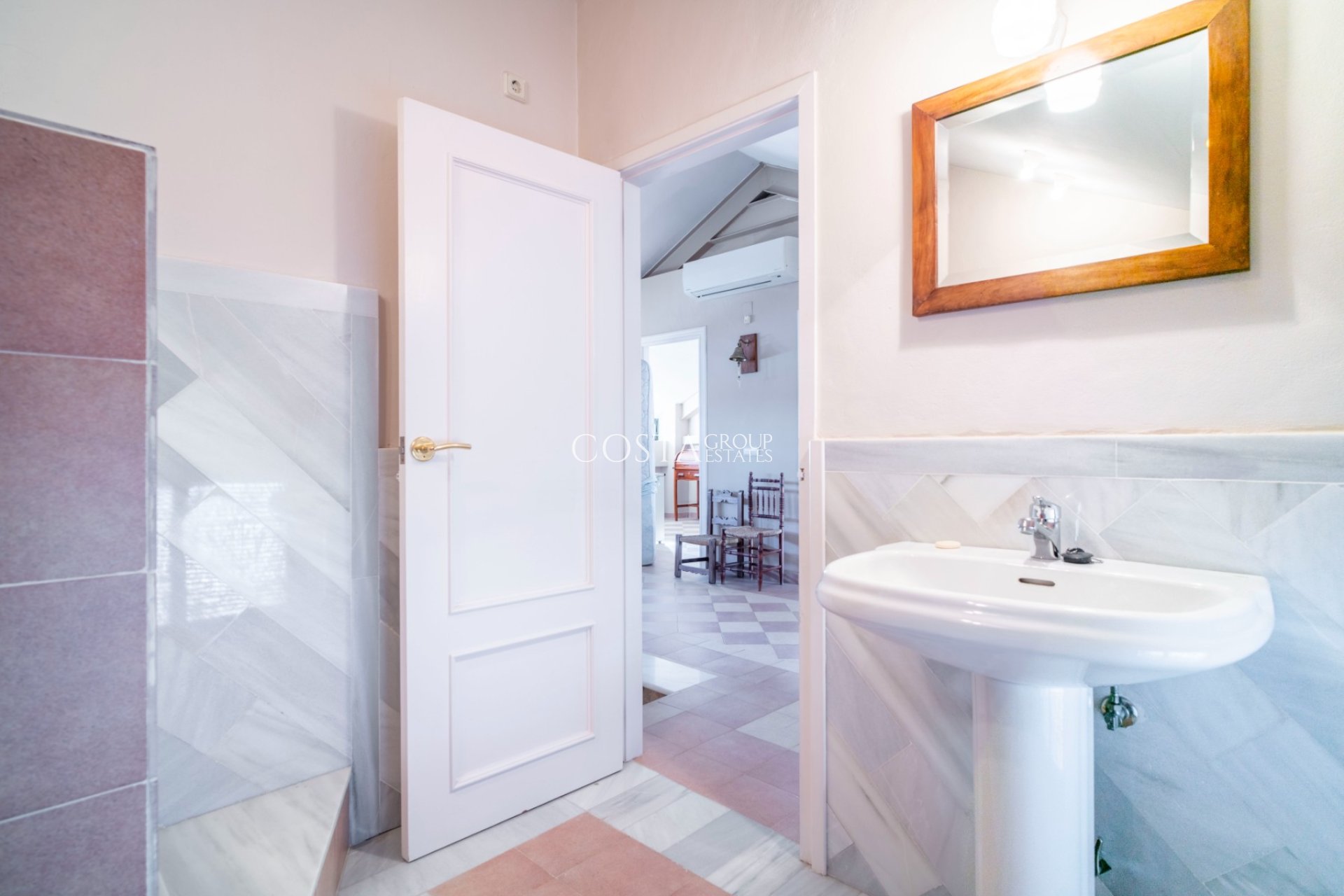 Herverkoop - Huis -
Santiago de la Ribera