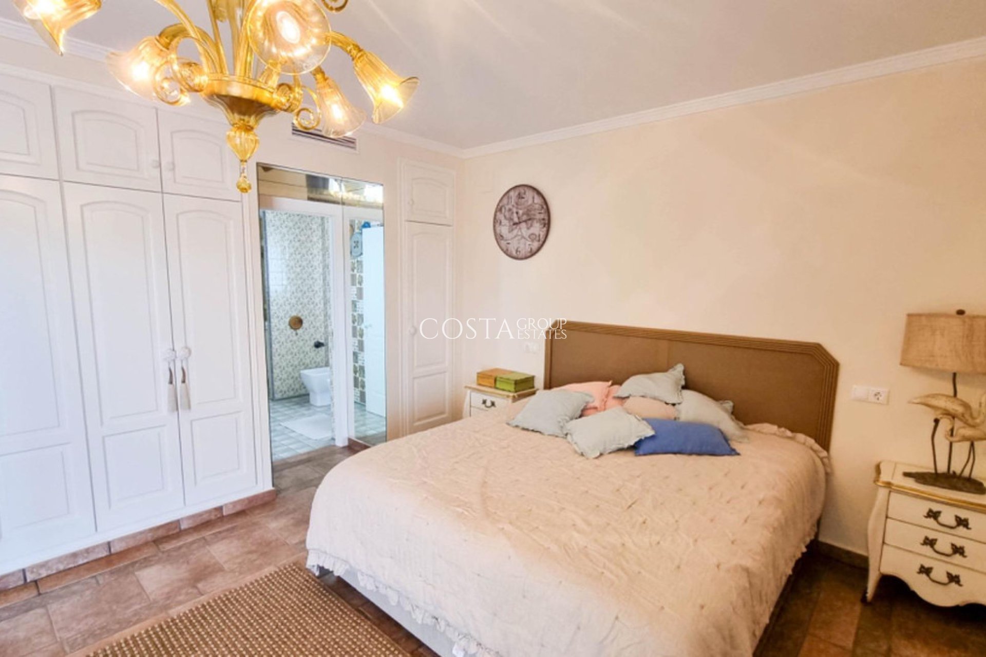 Herverkoop - Huis -
Teulada - Moraira