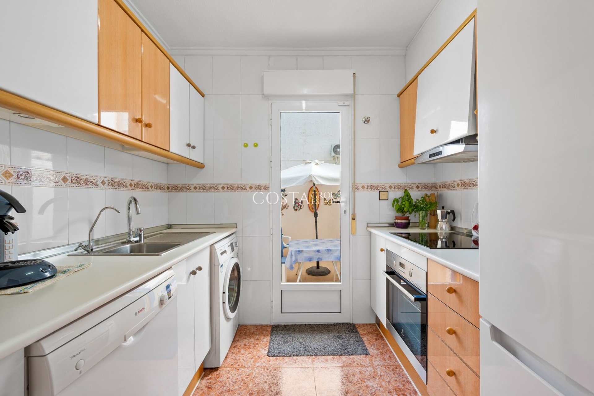 Herverkoop - Huis -
Torrevieja - Habaneras