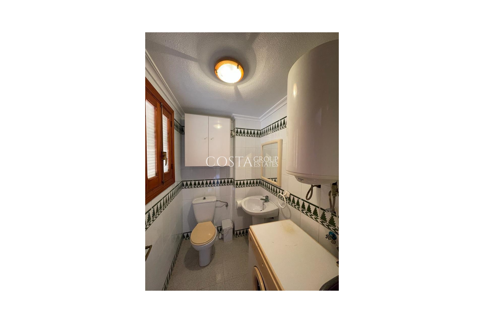 Herverkoop - Huis -
Torrevieja - La Mata