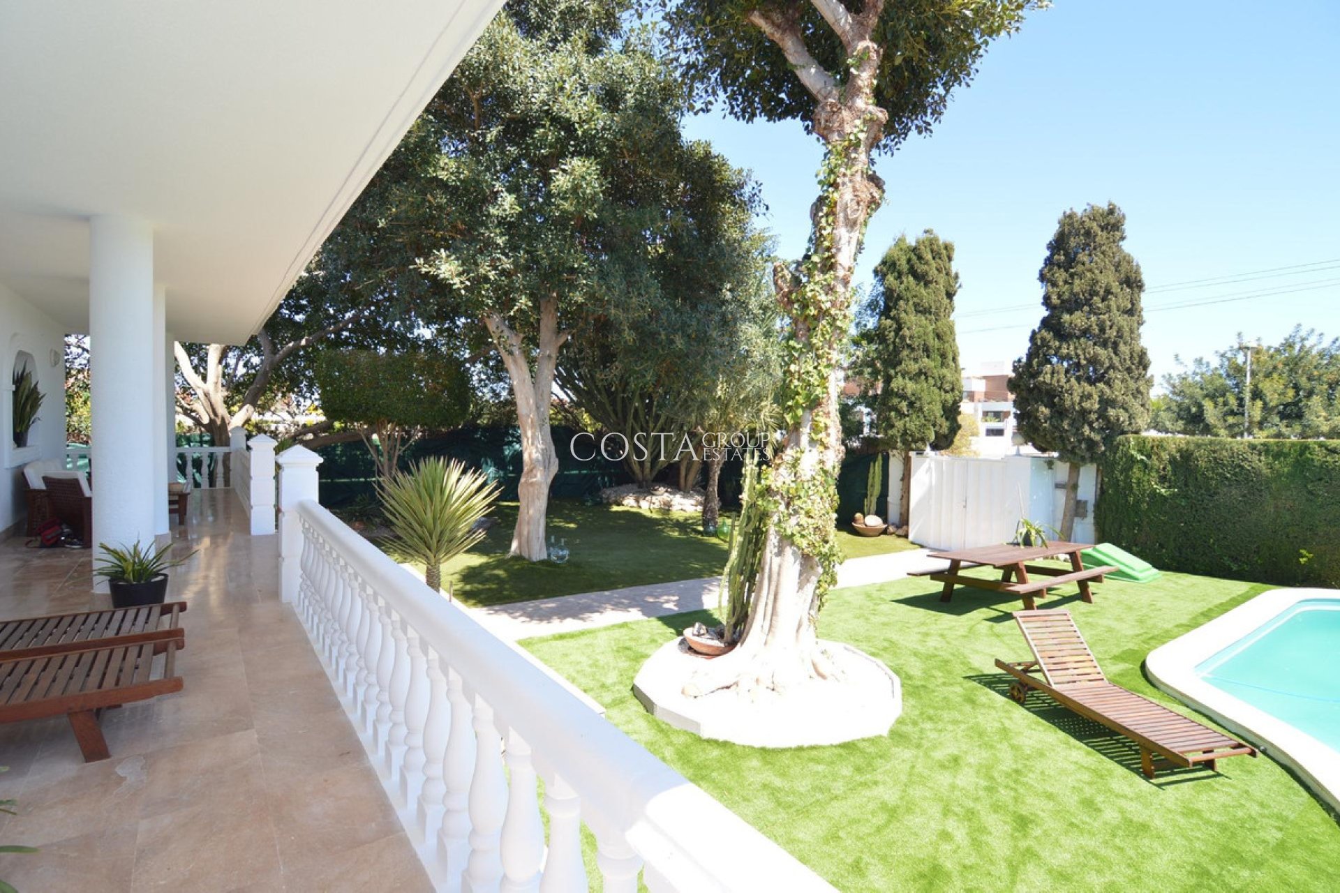 Herverkoop - Huis -
Torrevieja - Torrevieja Centro