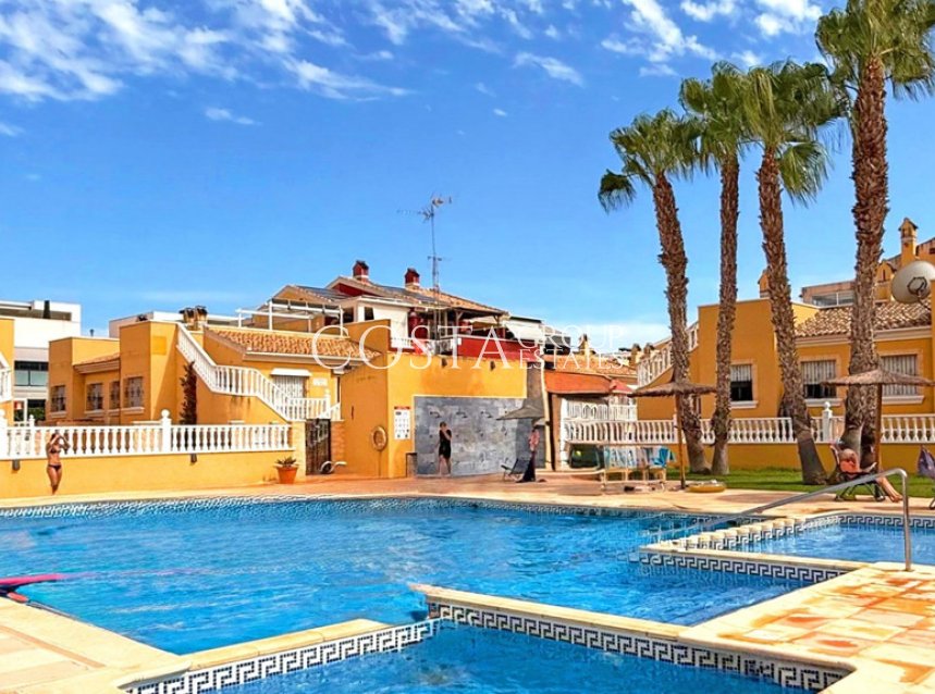 Herverkoop - Huis -
Torrevieja - Torrevieja Centro