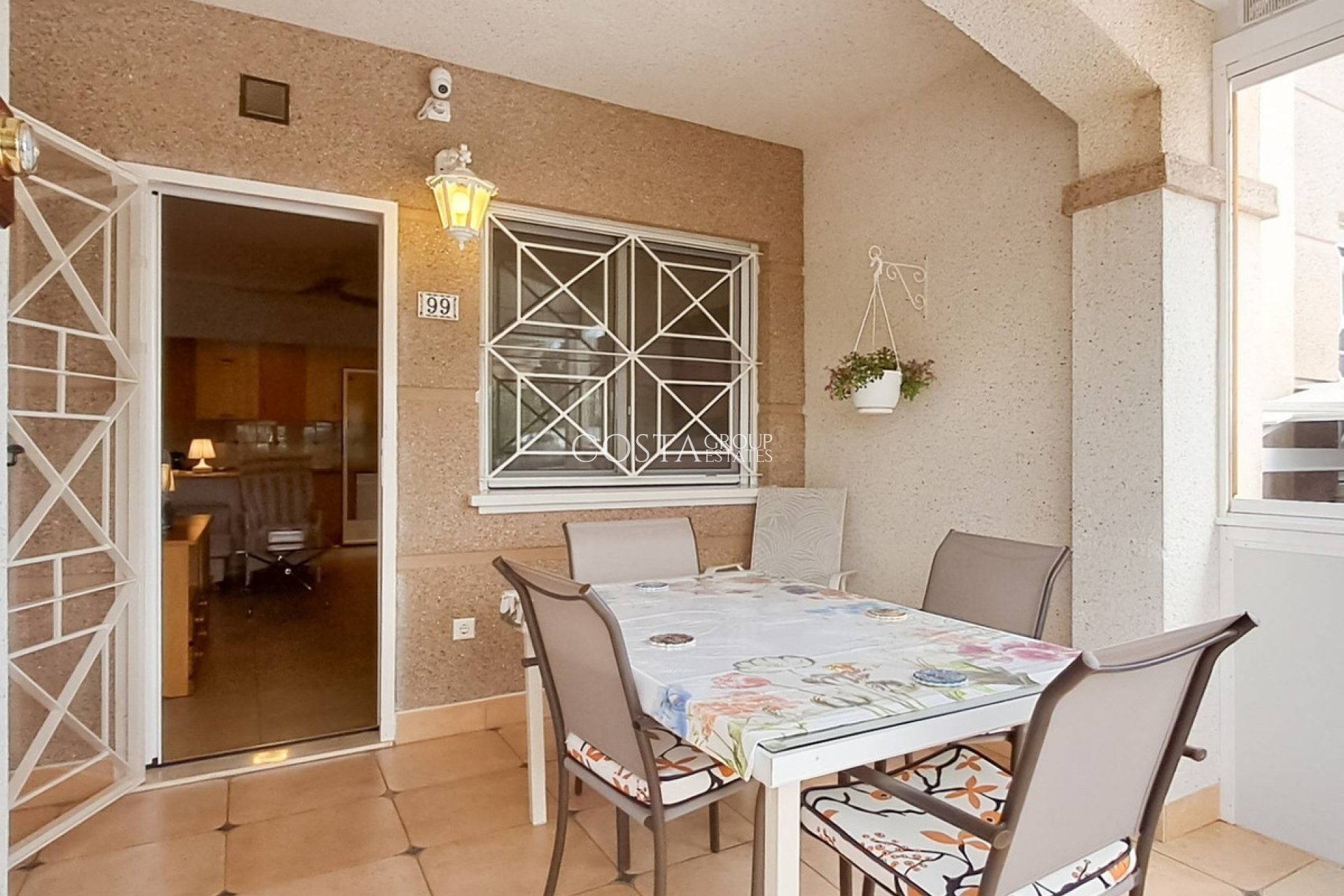 Herverkoop - Huis -
Torrevieja - Torrevieja Centro