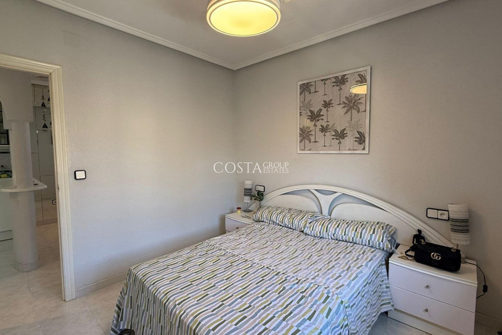 Herverkoop - Huis -
Torrevieja - Torrevieja Centro