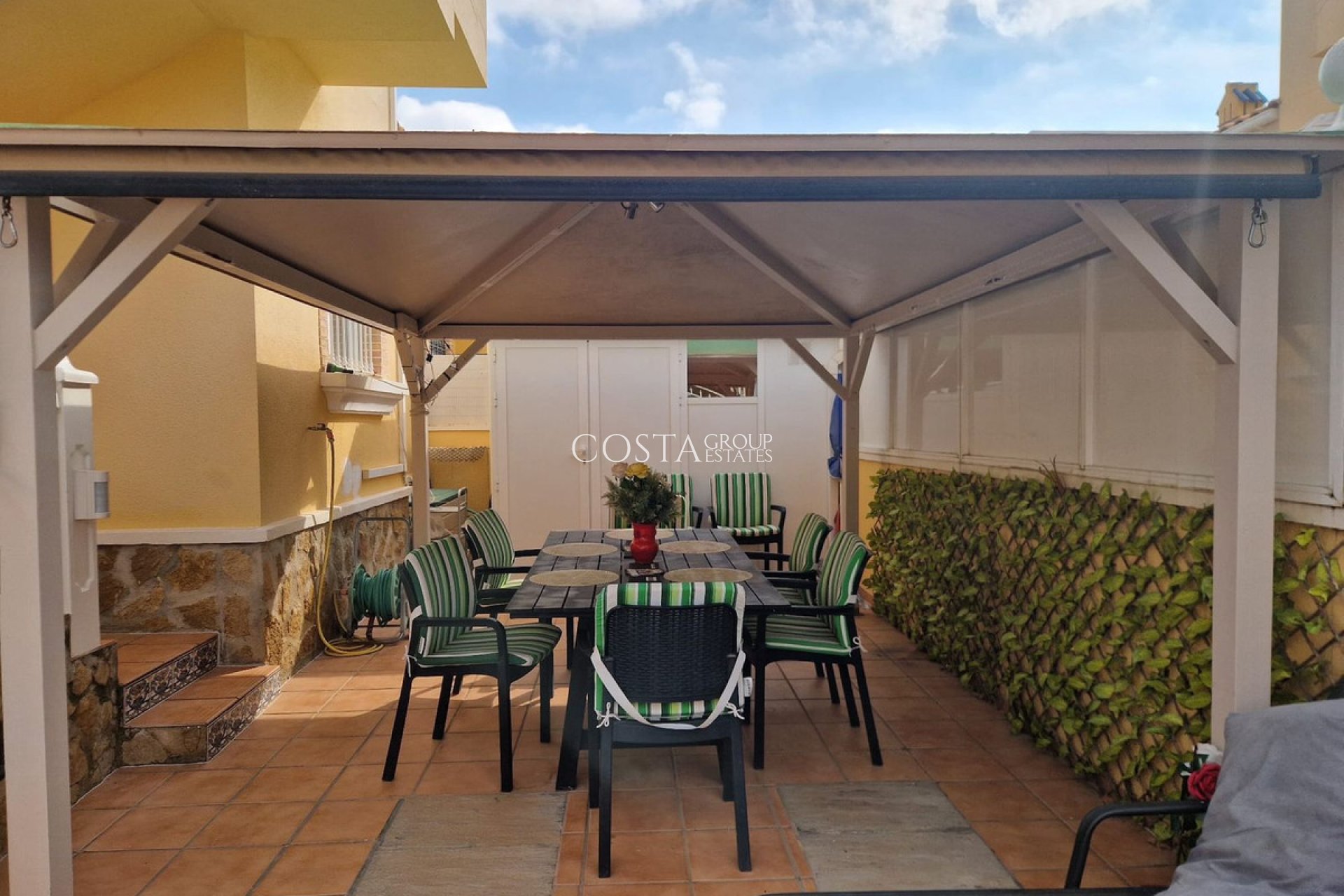 Herverkoop - Huis -
Torrevieja - Torrevieja Centro