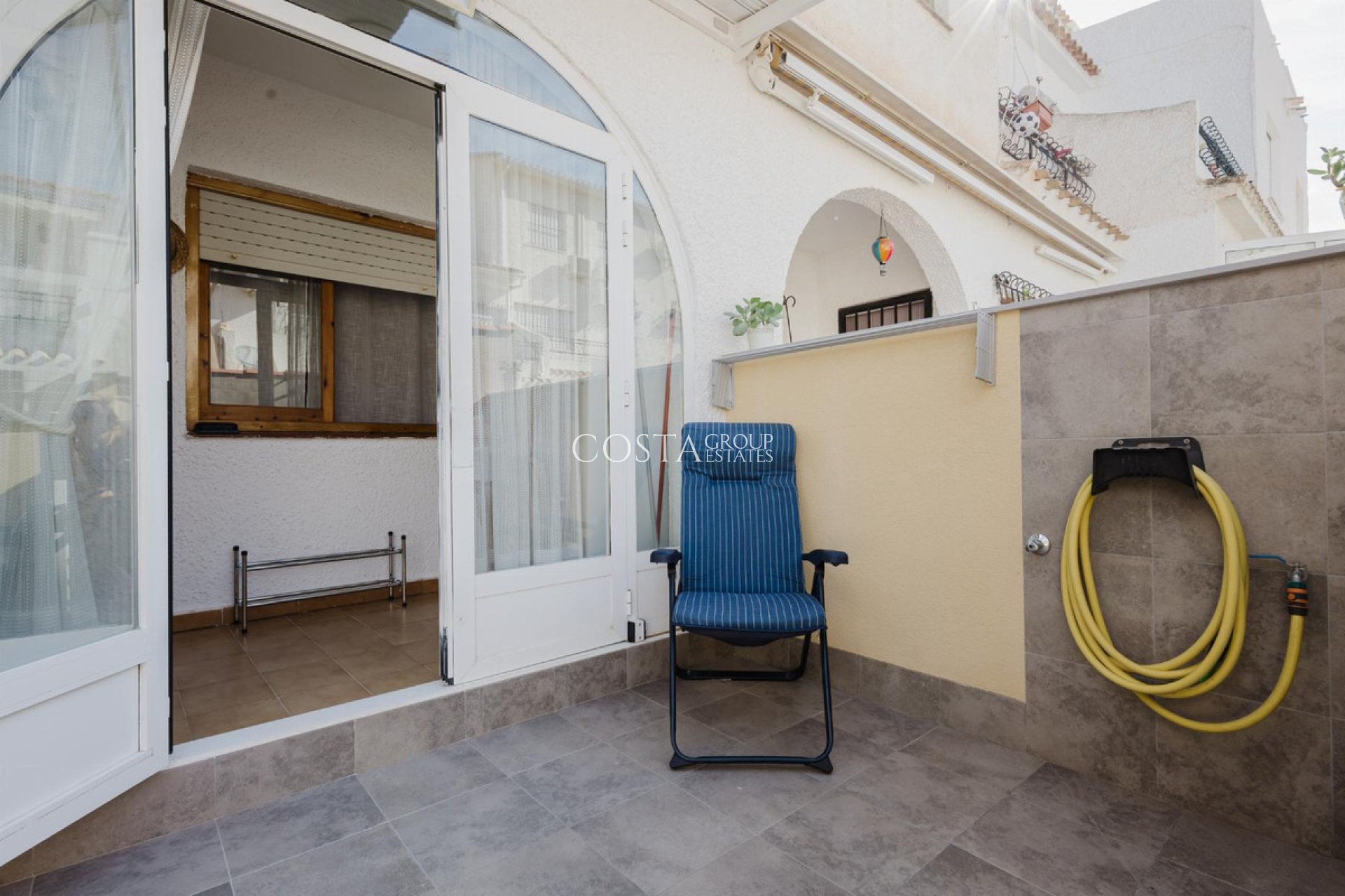 Herverkoop - Huis -
Torrevieja