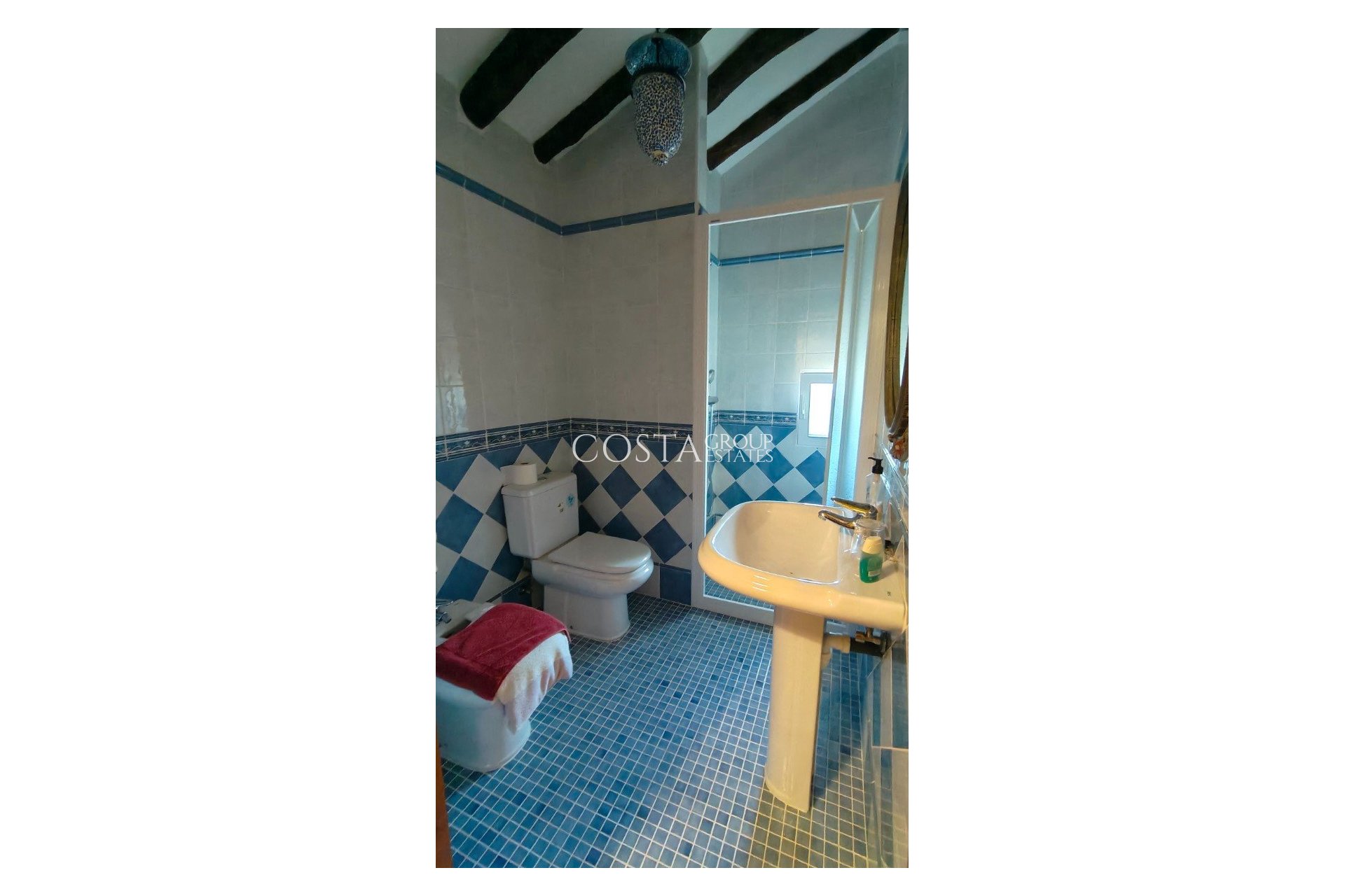 Herverkoop - Villa -
Abanilla - Abanilla Centro