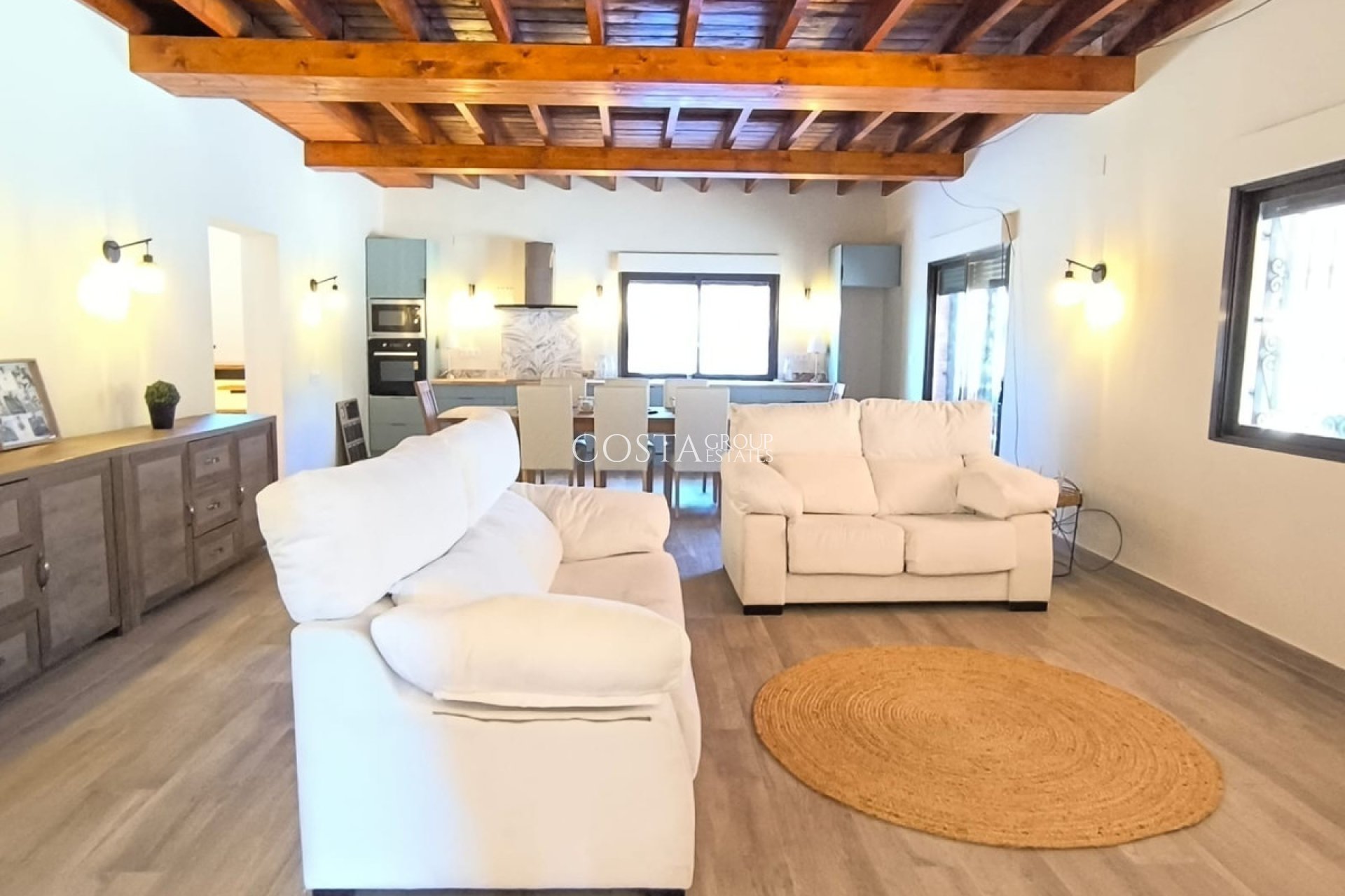 Herverkoop - Villa -
Abanilla - Abanilla Centro