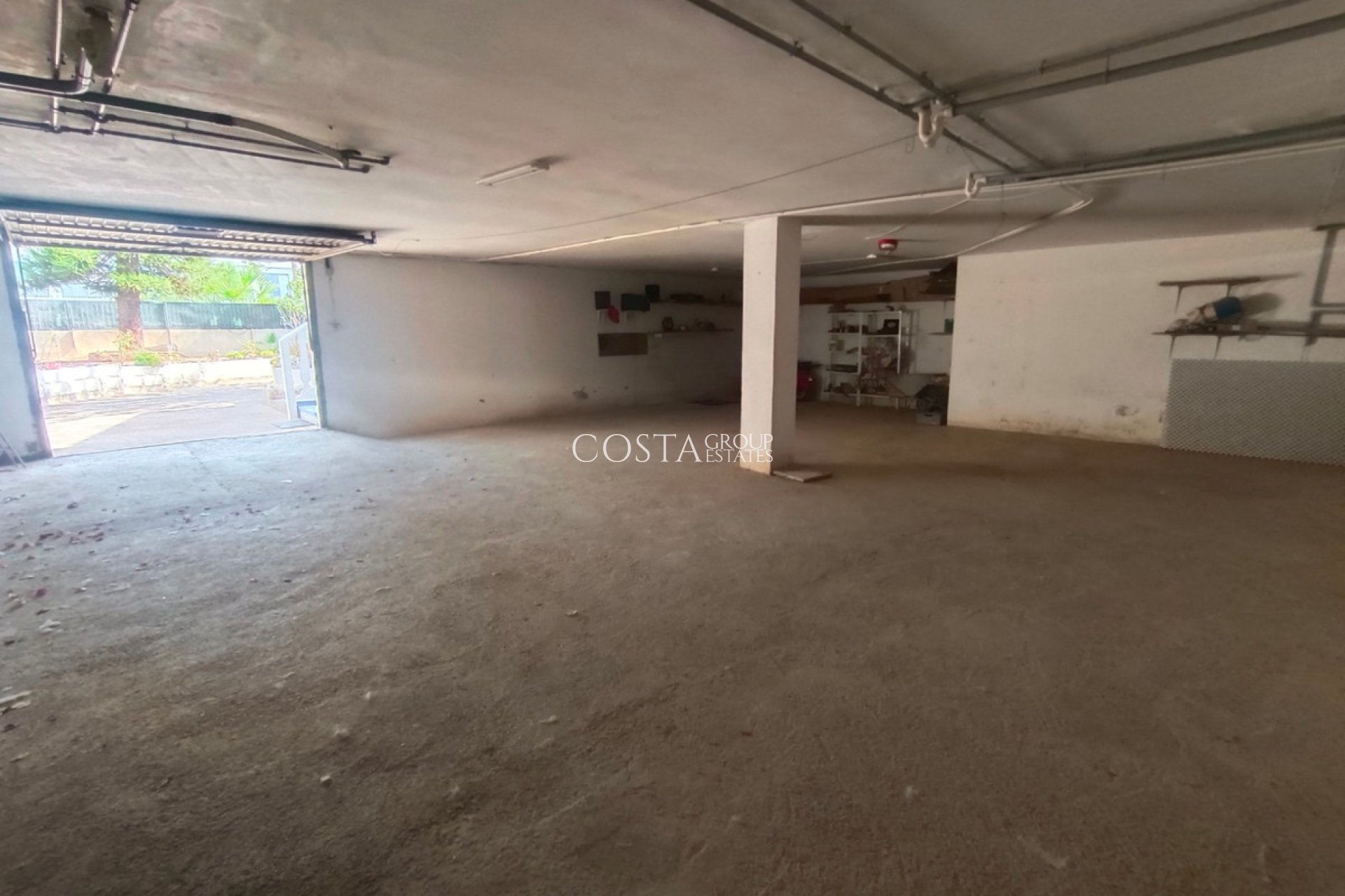 Herverkoop - Villa -
Aguilas - Águilas Centro