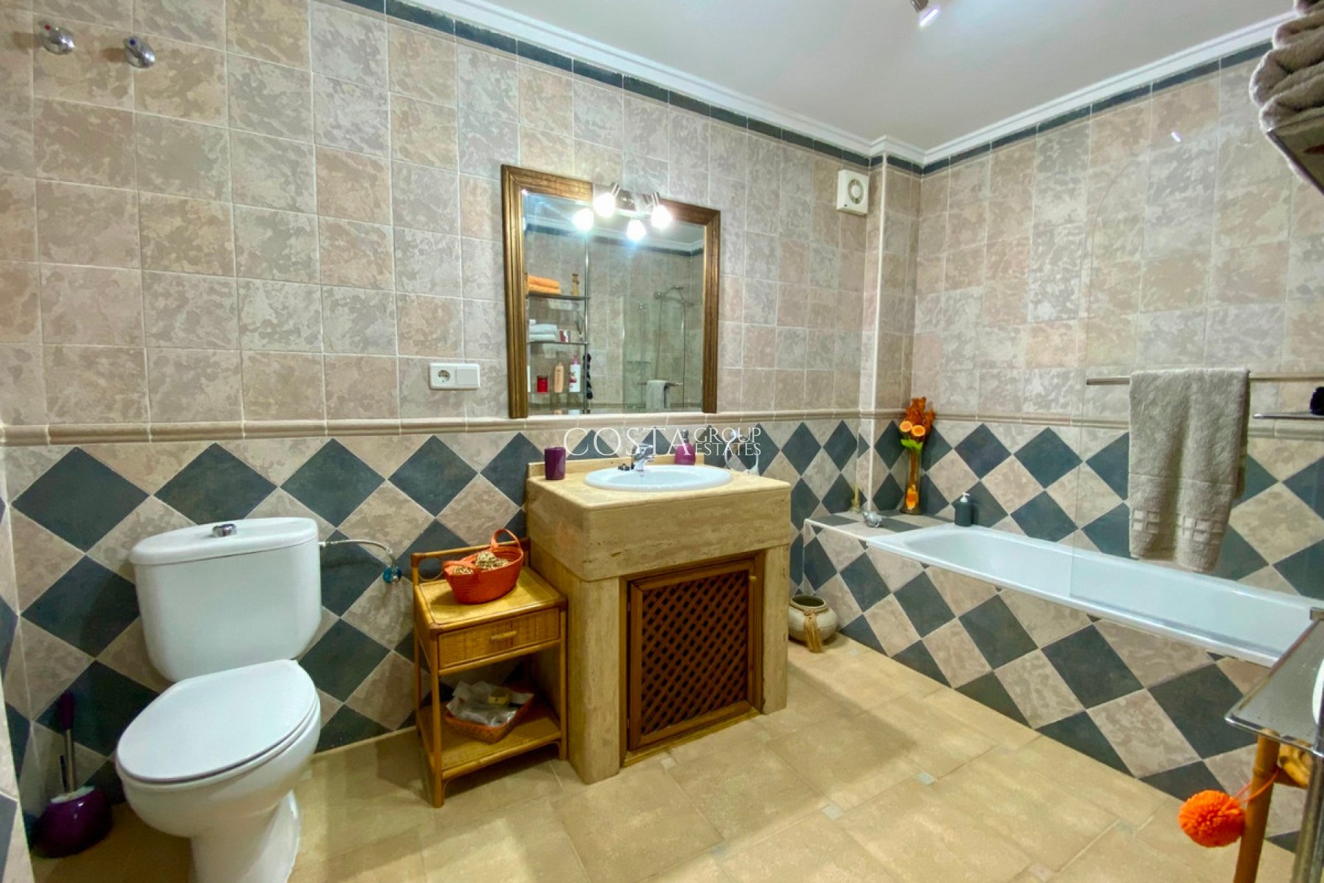 Herverkoop - Villa -
Algorfa - Algorfa Centro