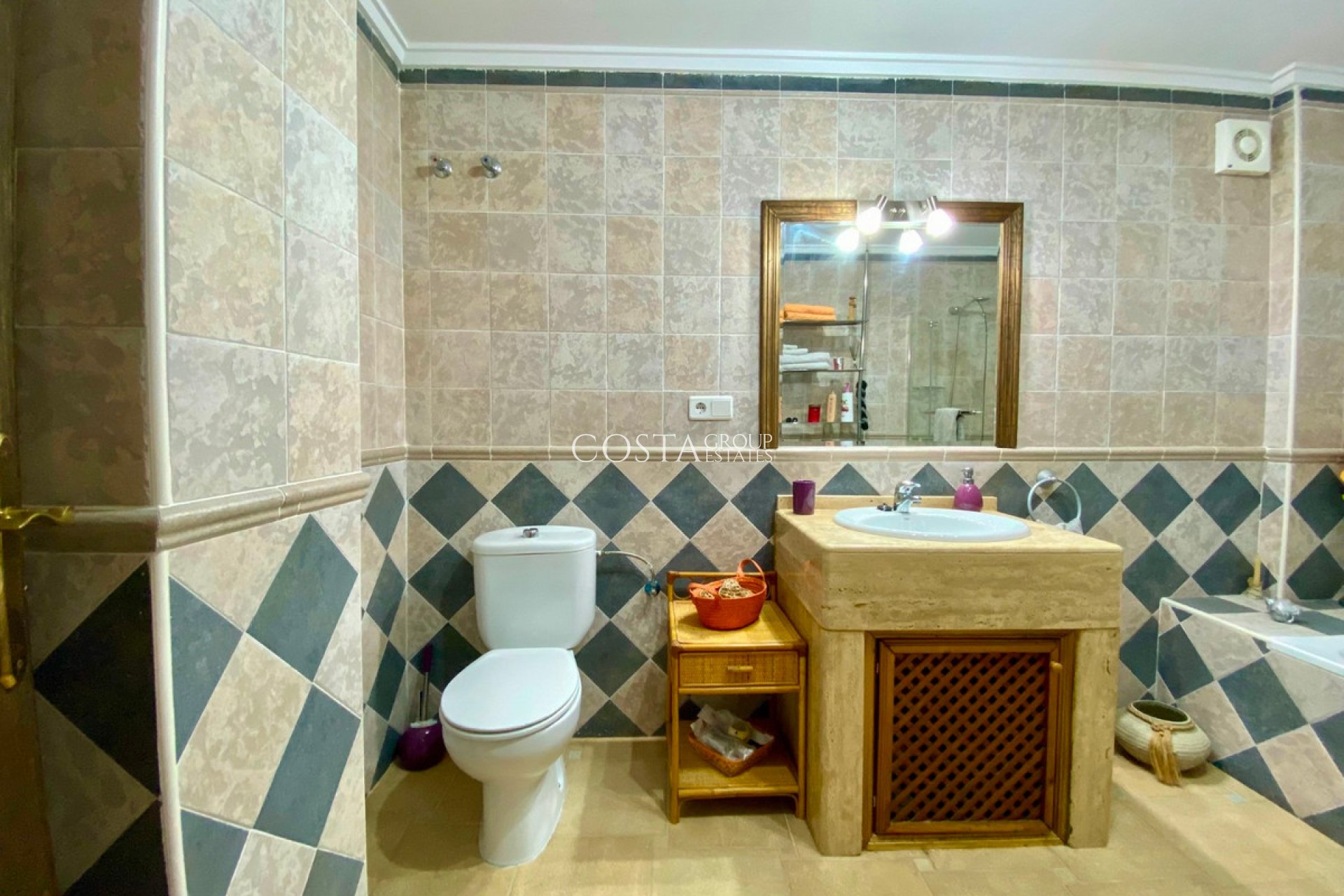 Herverkoop - Villa -
Algorfa - Algorfa Centro