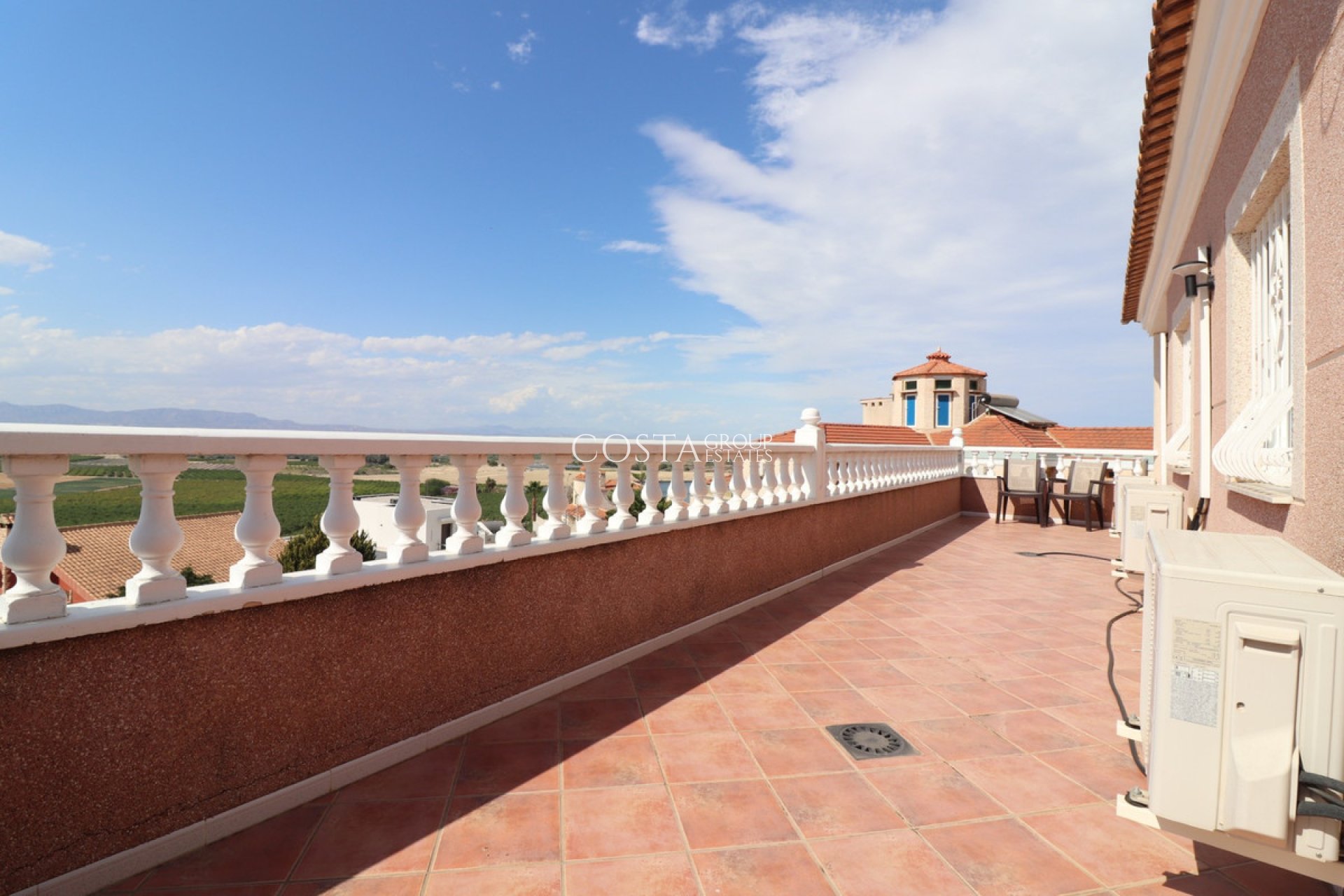 Herverkoop - Villa -
Algorfa - Algorfa Centro