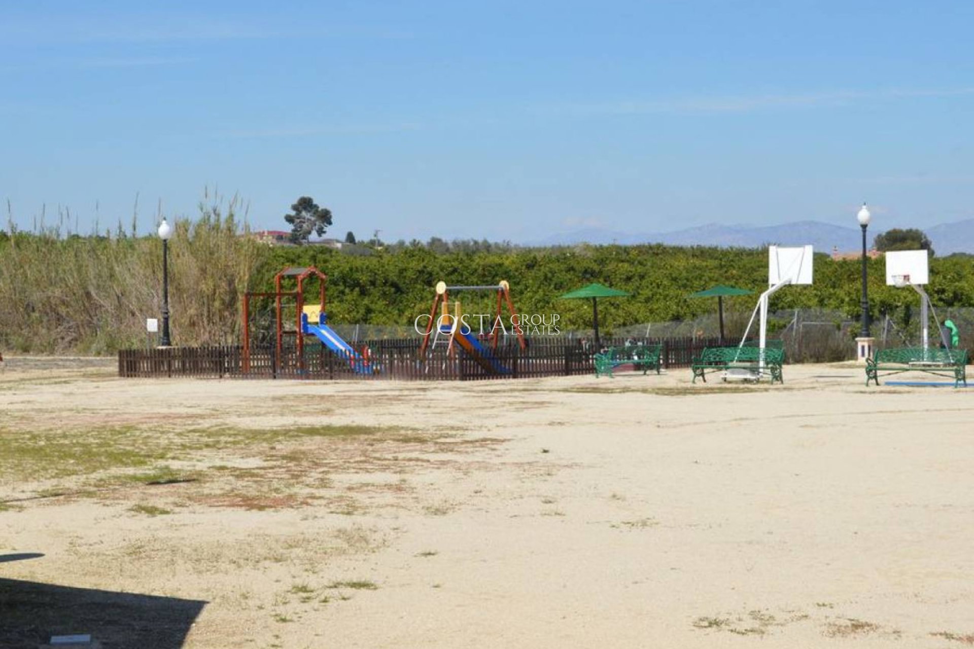 Herverkoop - Villa -
Algorfa - Algorfa Centro